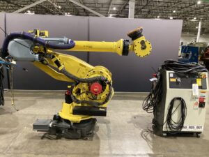 FANUC M-900iA/260L Complete With R-30iA Controller USED