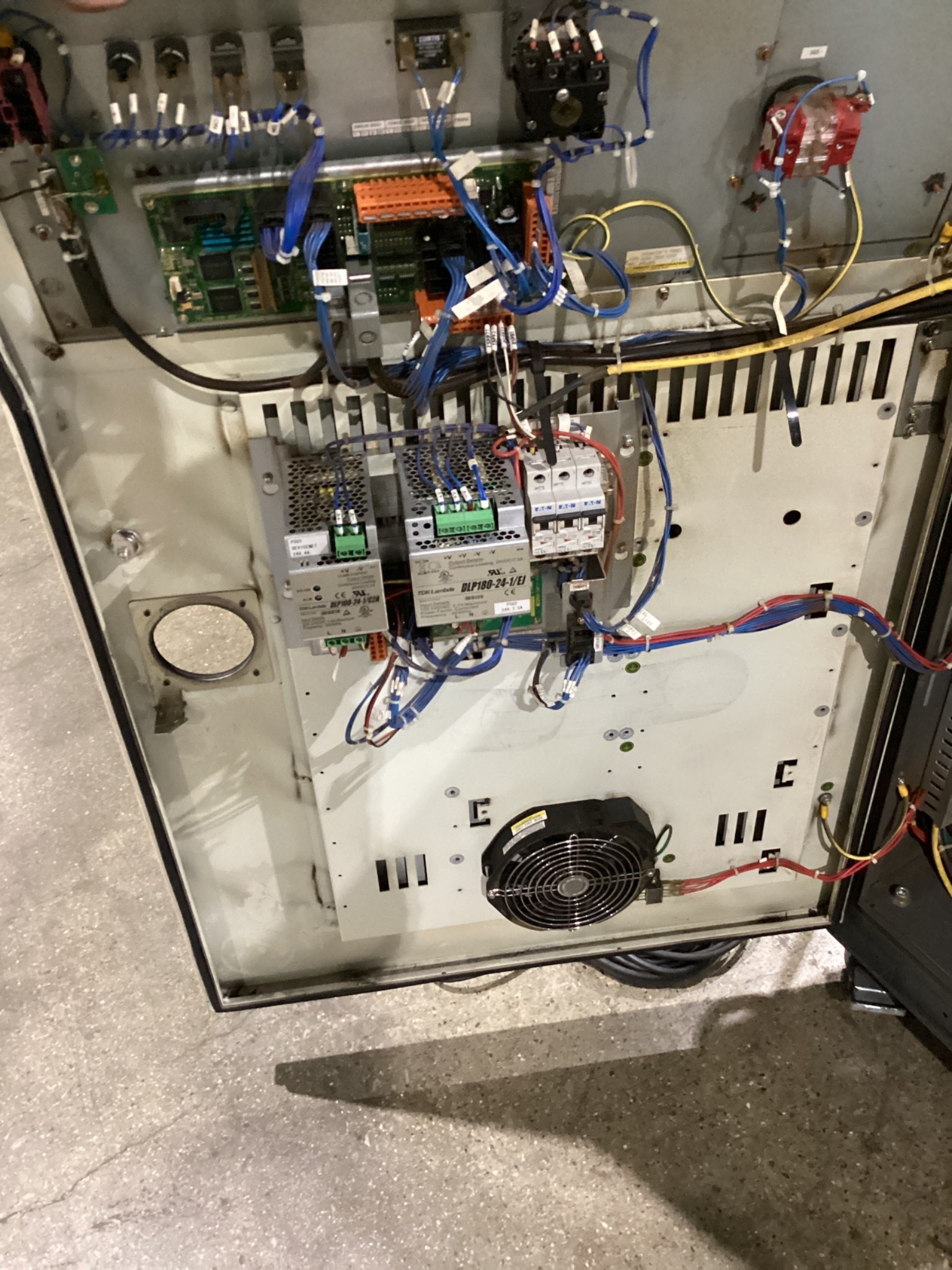 FANUC M-900iA/260L Complete With R-30iA Controller USED 2