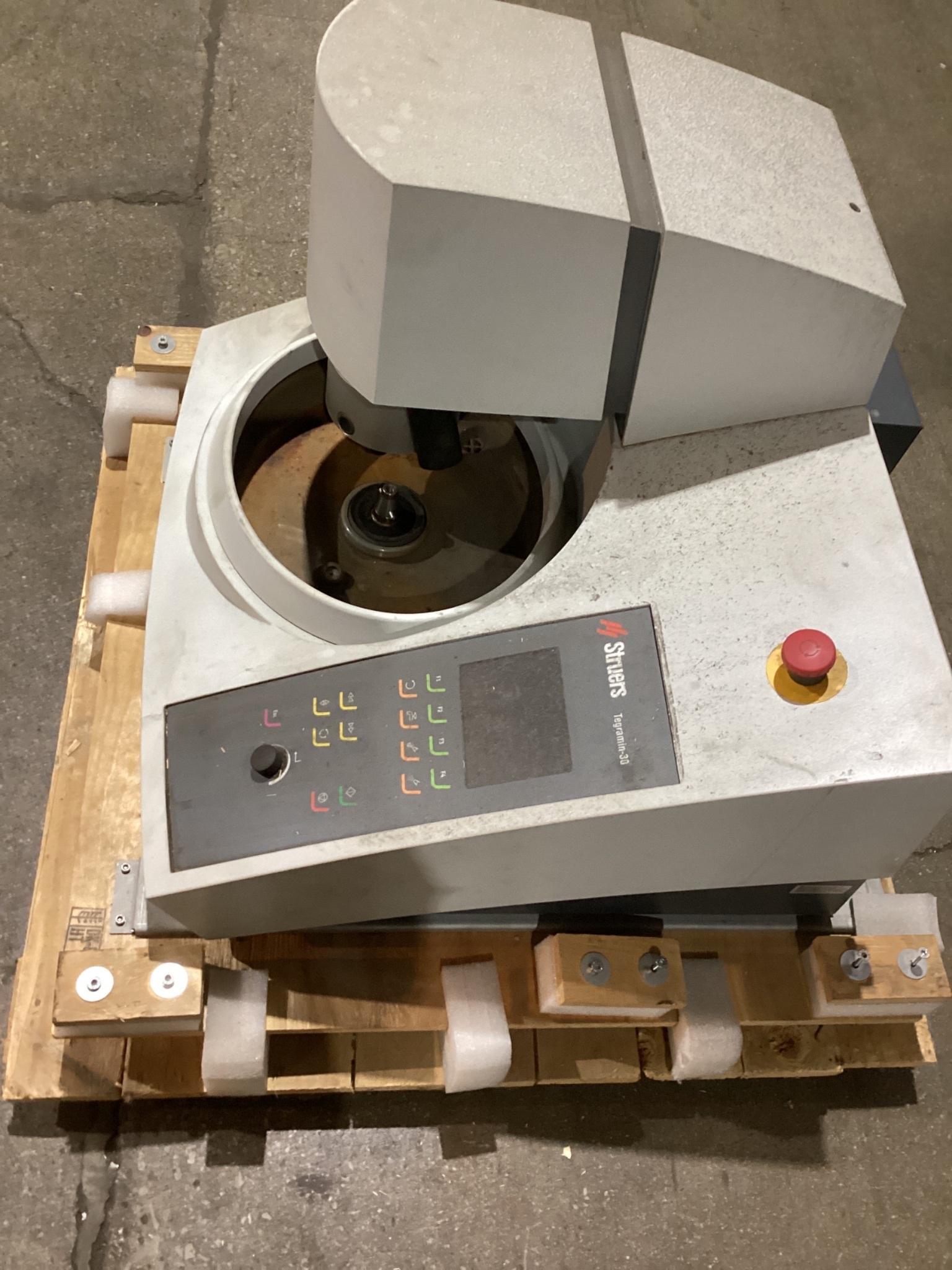 STRUERS 06036127 TegraMin-30 Automatic Grinding & Polishing Machine USED 2