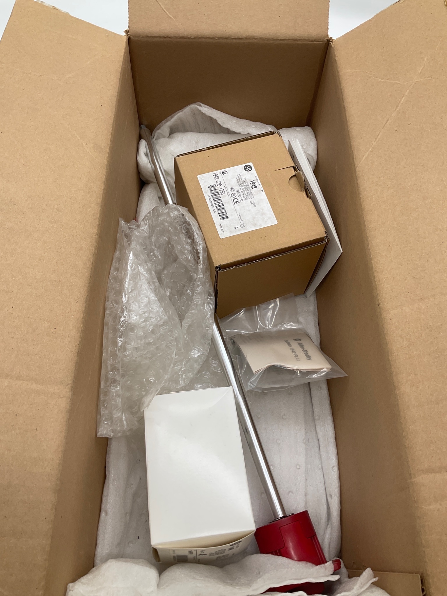 ALLEN-BRADLEY 194R-J30-1753-PYN2 Disconnect Switch Kit 30A 3-Pole NEW 2