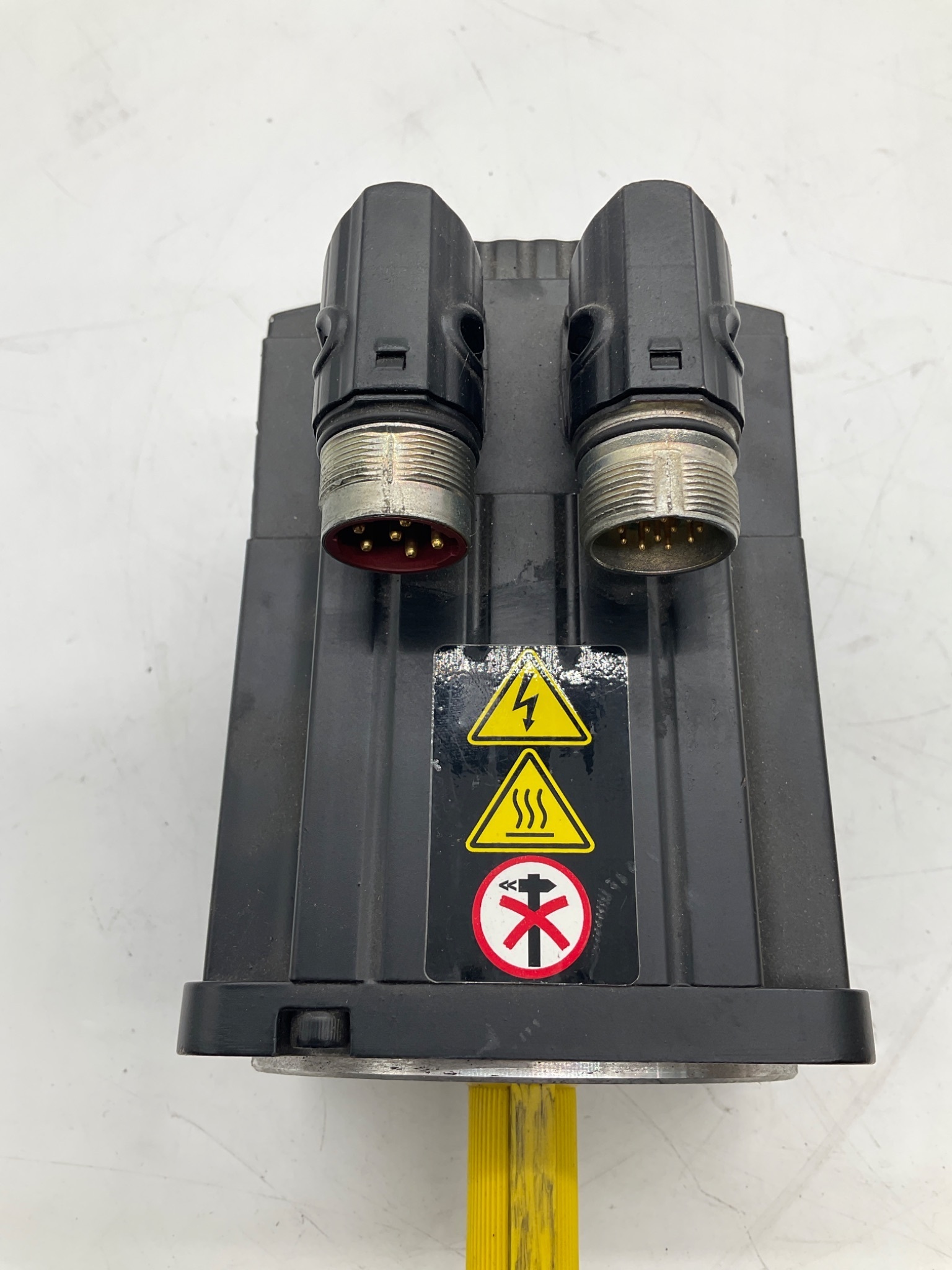 MOOG G404-543A G400 Series Brushless Servomotor 1.1kW USED 4