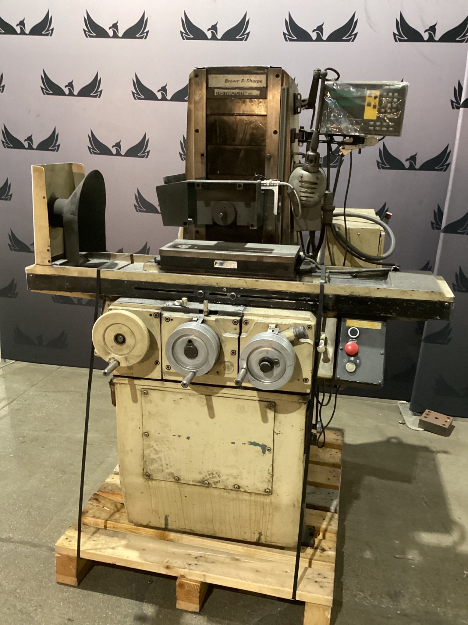 BROWN & SHARPE 818 Micromaster Surface Grinder USED 0