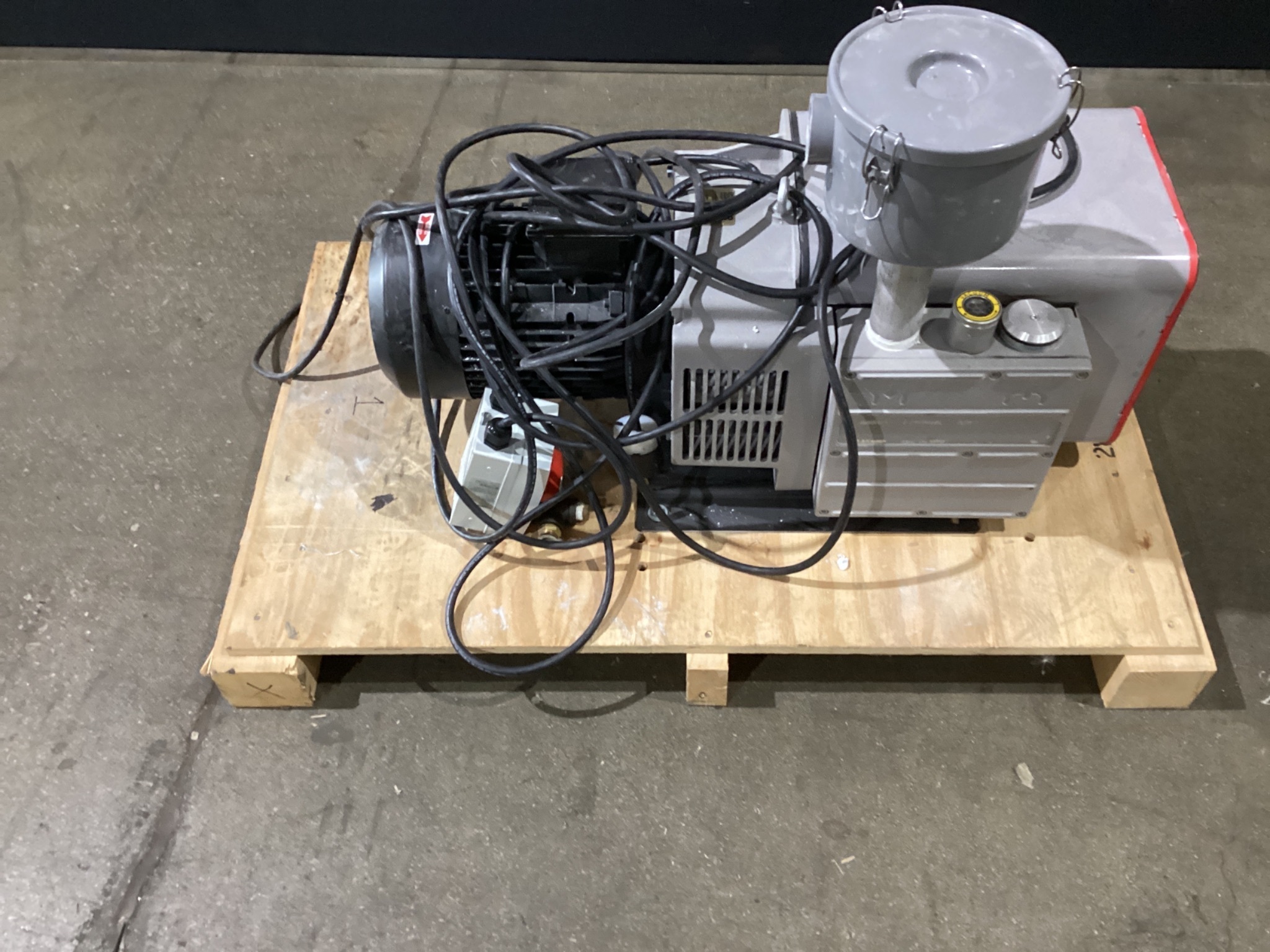 DEKKER 9815023/SC Vacuum Pump System 5.5HP NEW 5