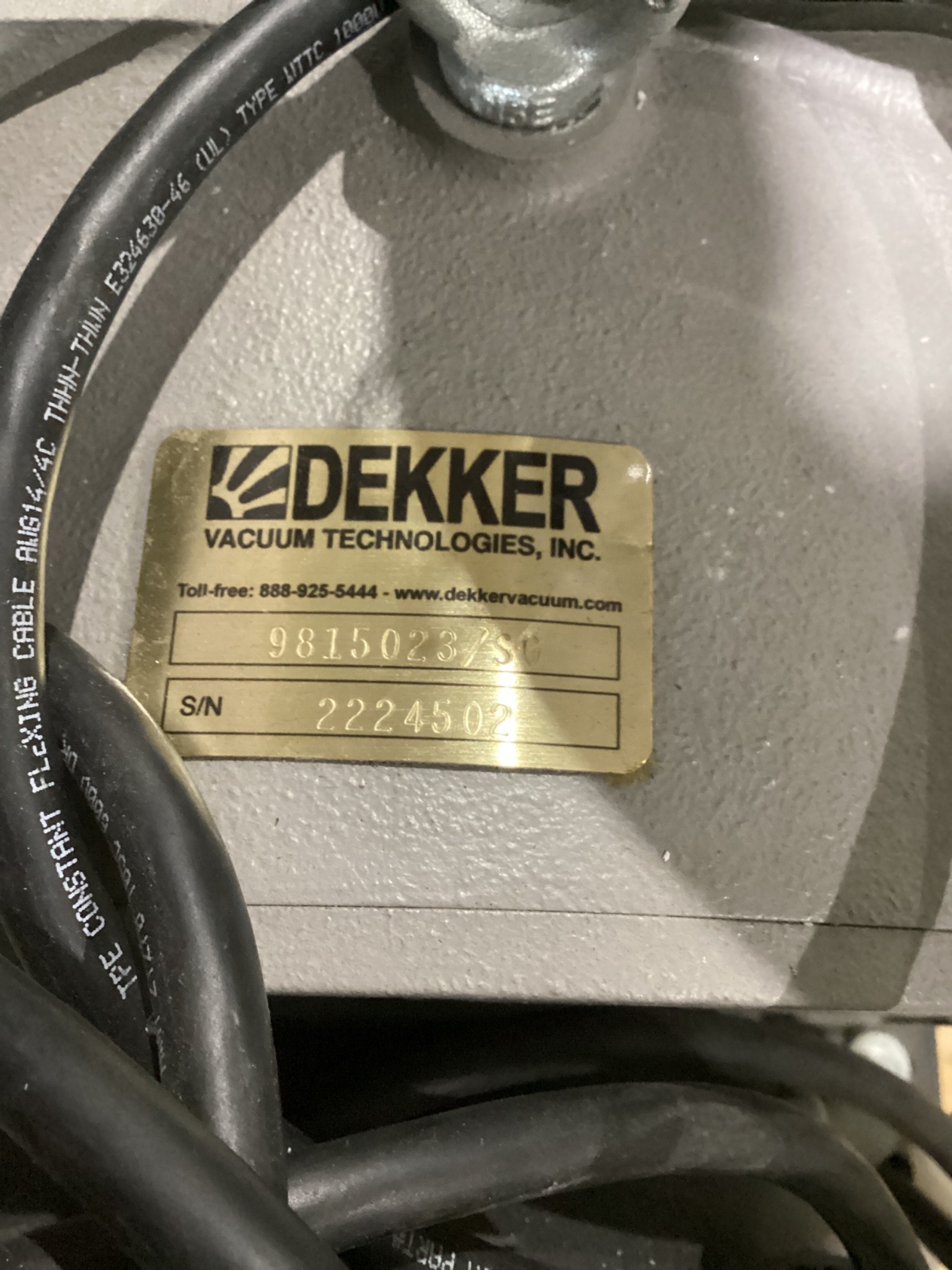 DEKKER 9815023/SC Vacuum Pump System 5.5HP NEW 6