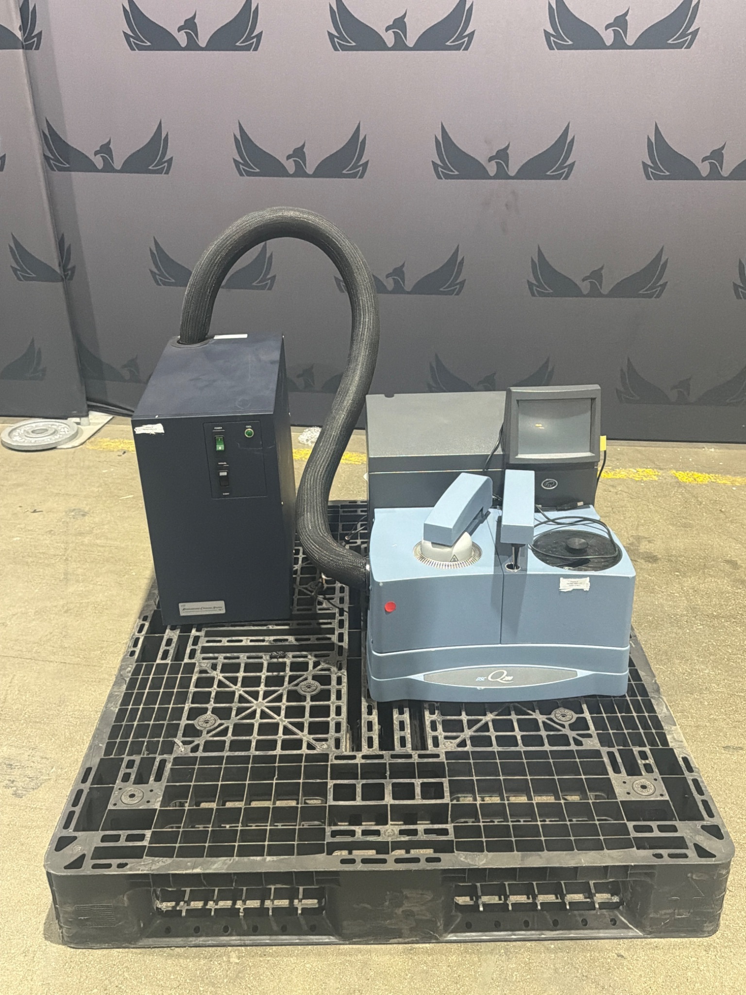 TA INSTRUMENTS DSC Q200 Differential Scanning Calorimeter w/ FC100 Chiller PARTS 0