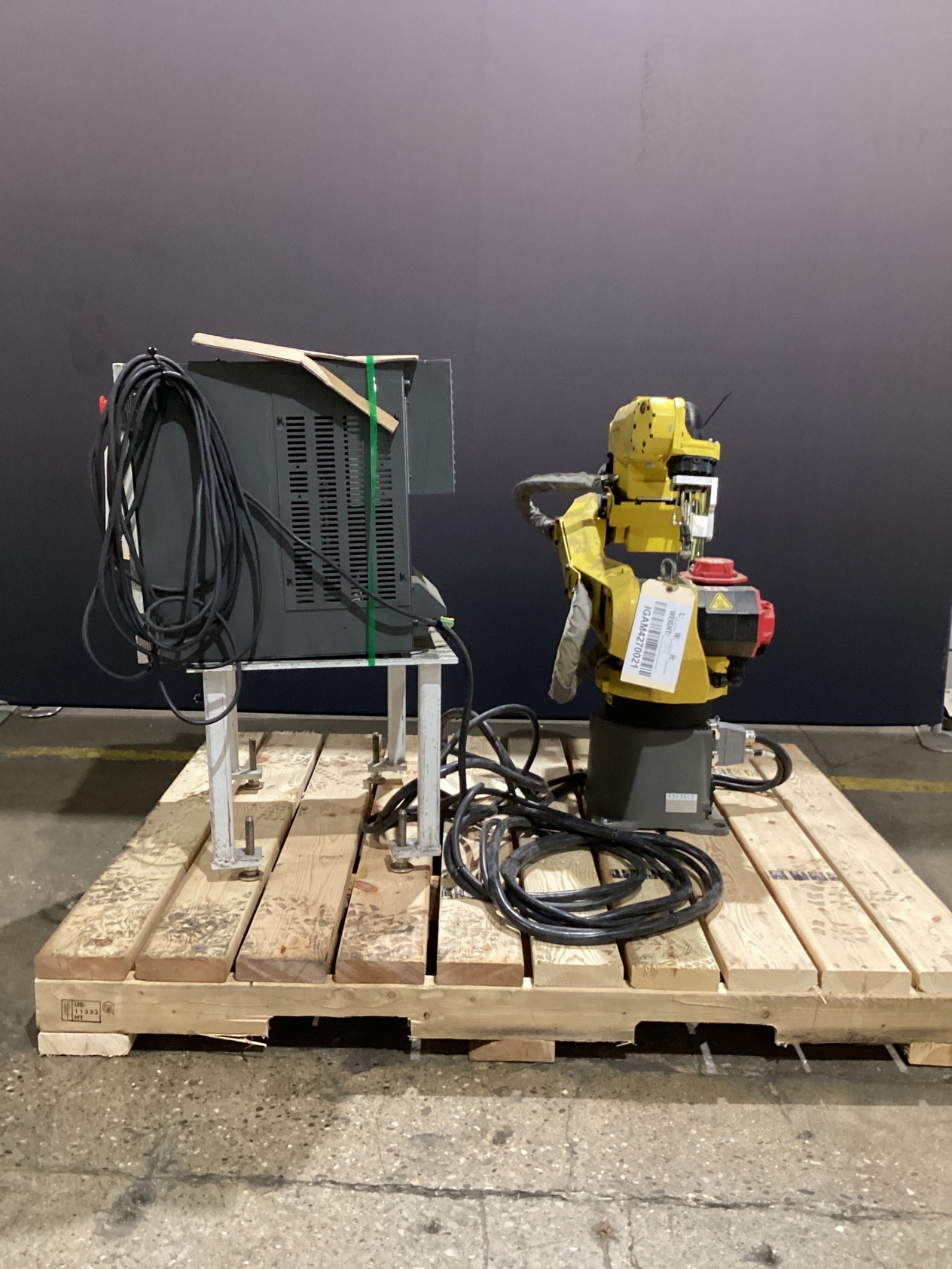 FANUC M-10iA/12 Complete With R-30iB Plus Controller USED 0