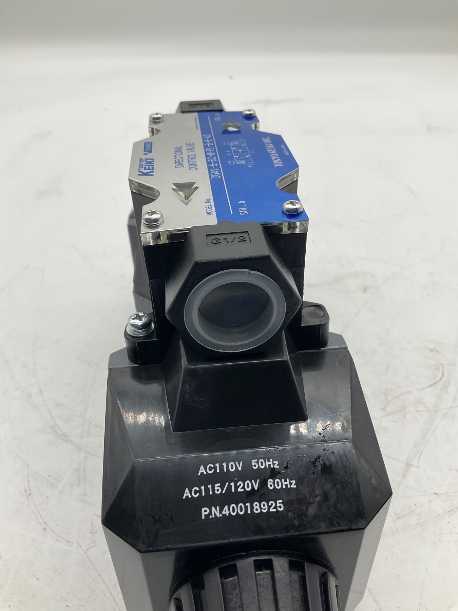 TOKYO KEIKI DG4V-5-6C-M-PL-B-6-40 Hydraulic Directional Control Valve USED 3
