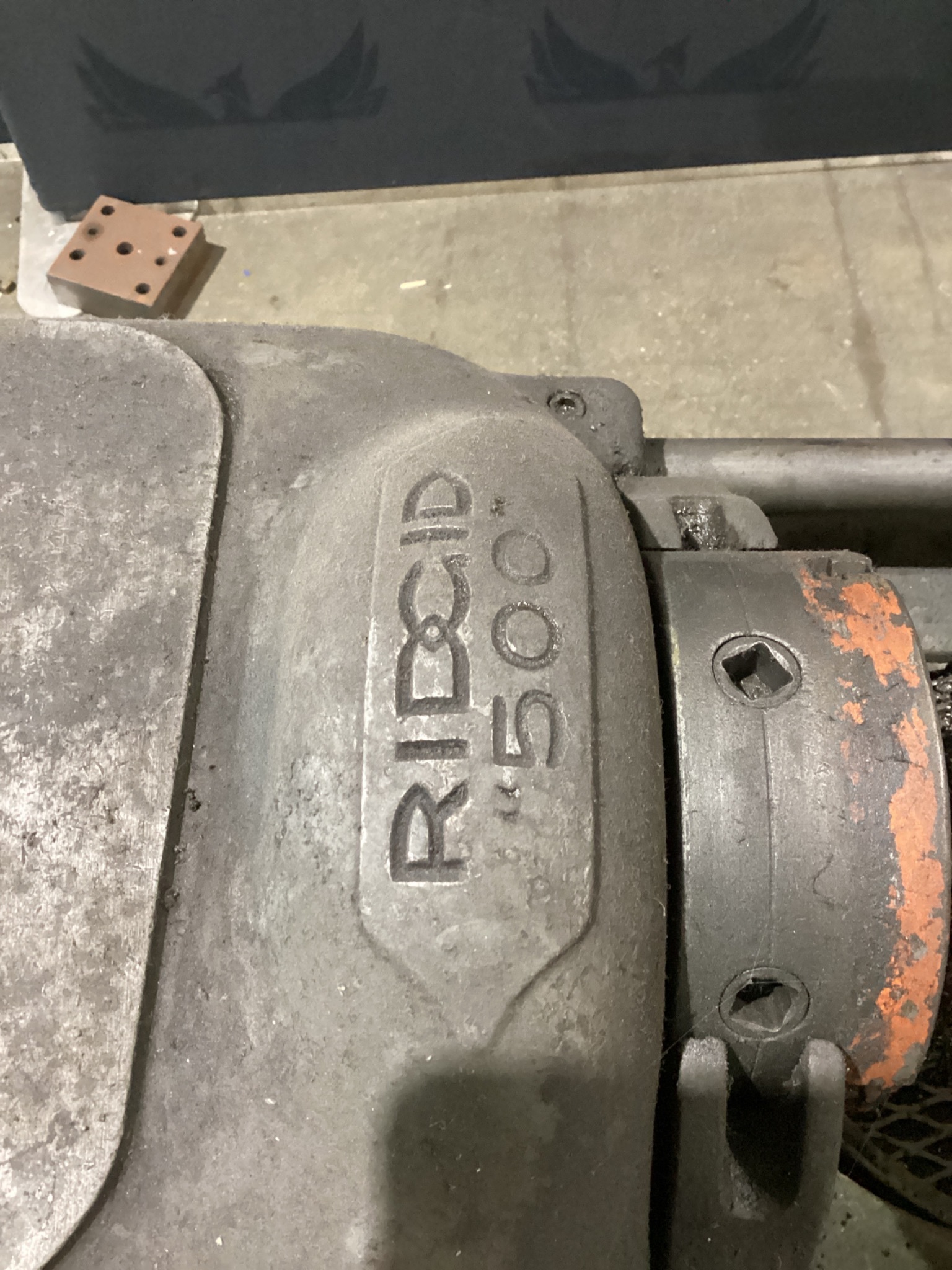 RIDGID 500 Pipe Threading Machine With Stand USED 1