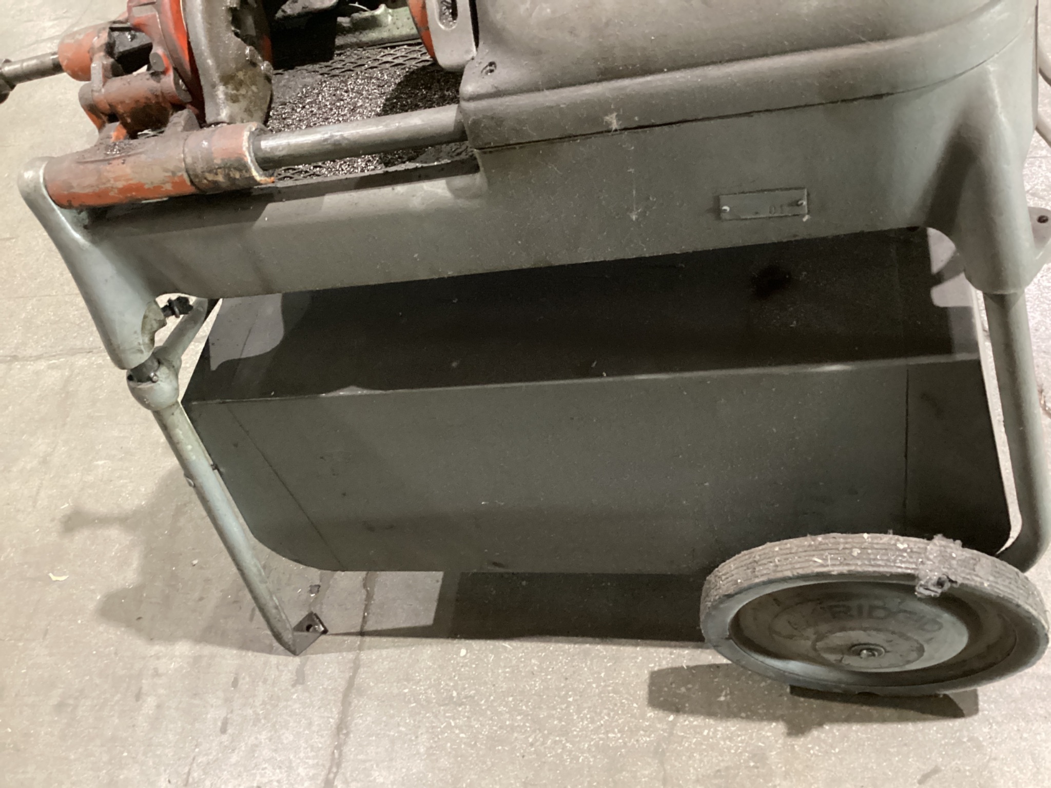 RIDGID 500 Pipe Threading Machine With Stand USED 4
