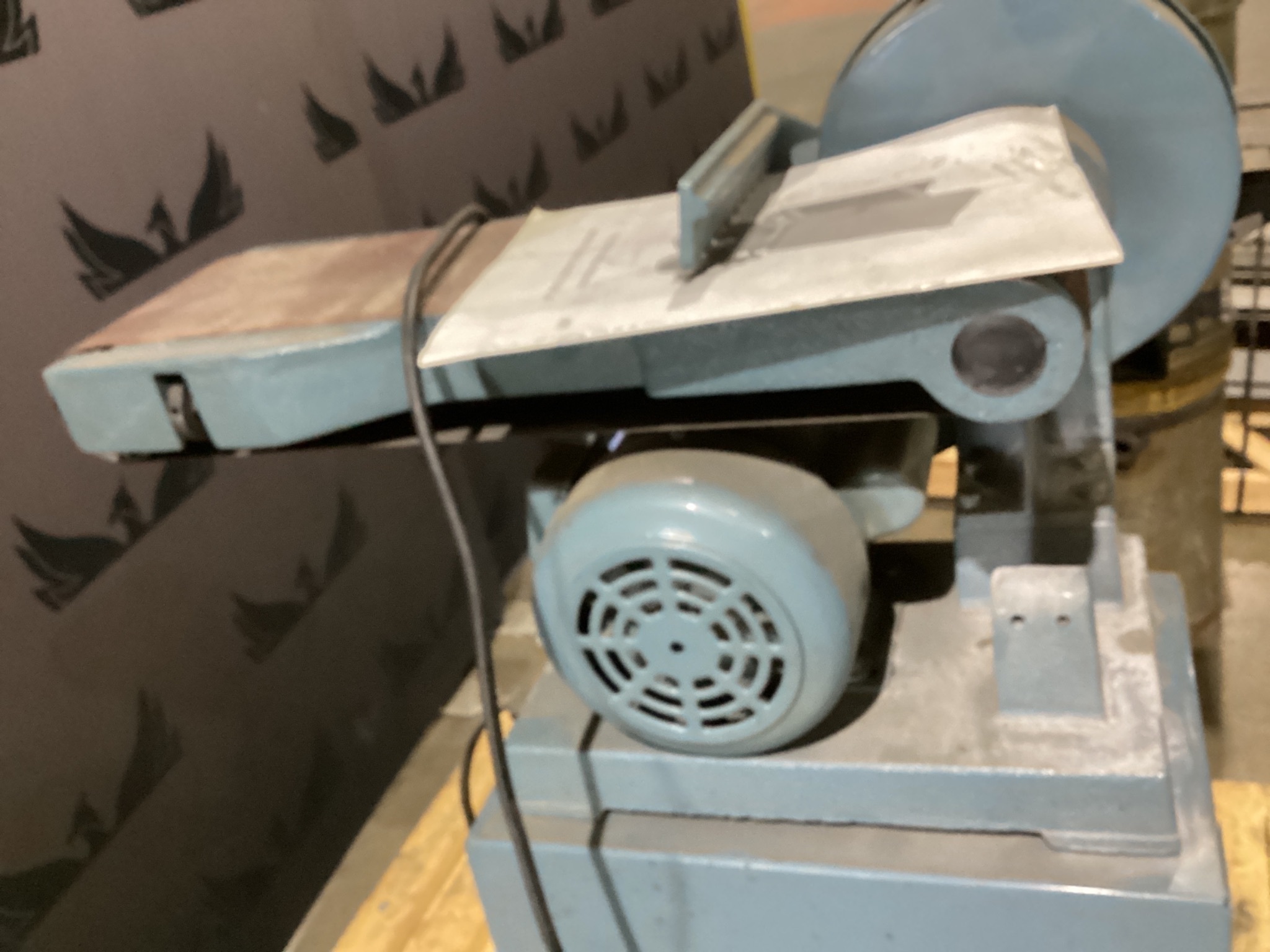 6 In x 48 In Belt And 9 In Disc Sander With Stand USED 2