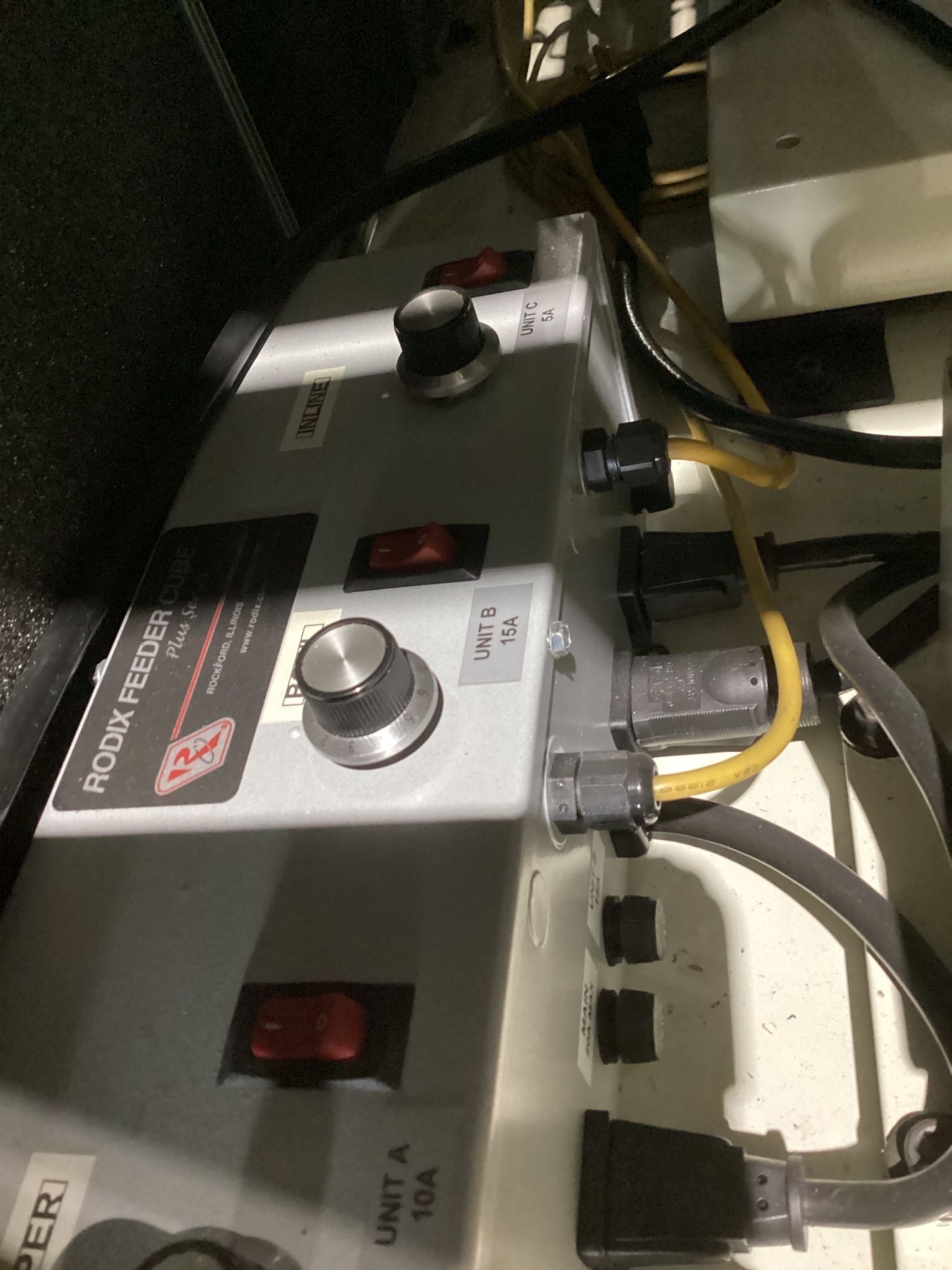RODIX 121-8640 Vibratory Bowl Feeder System USED 6