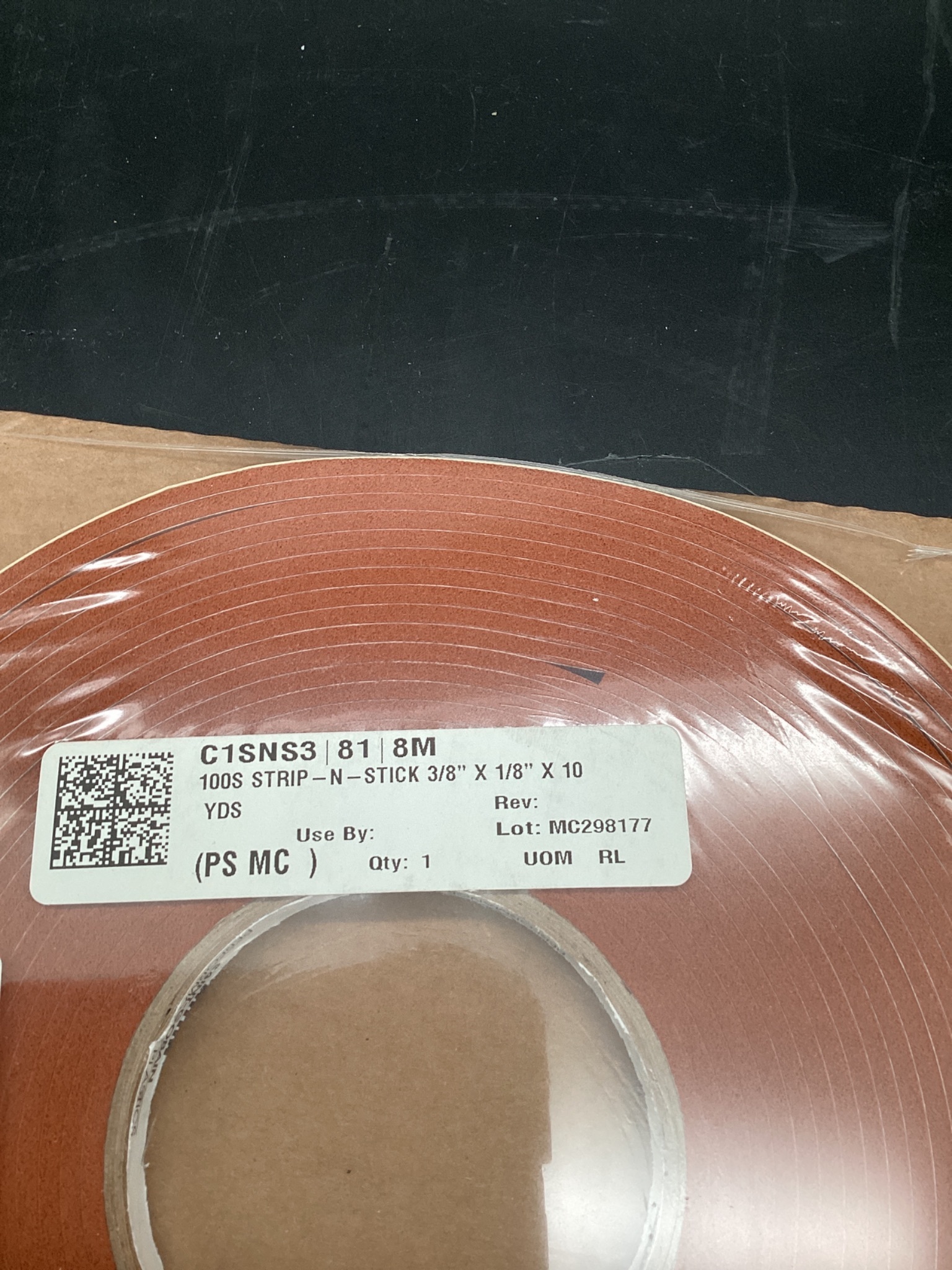 🔧 3M C1SNS3 STRIP-N-STICK SILICONE FOAM TAPE 3/8" X 1/8" X 10 YDS USED 1