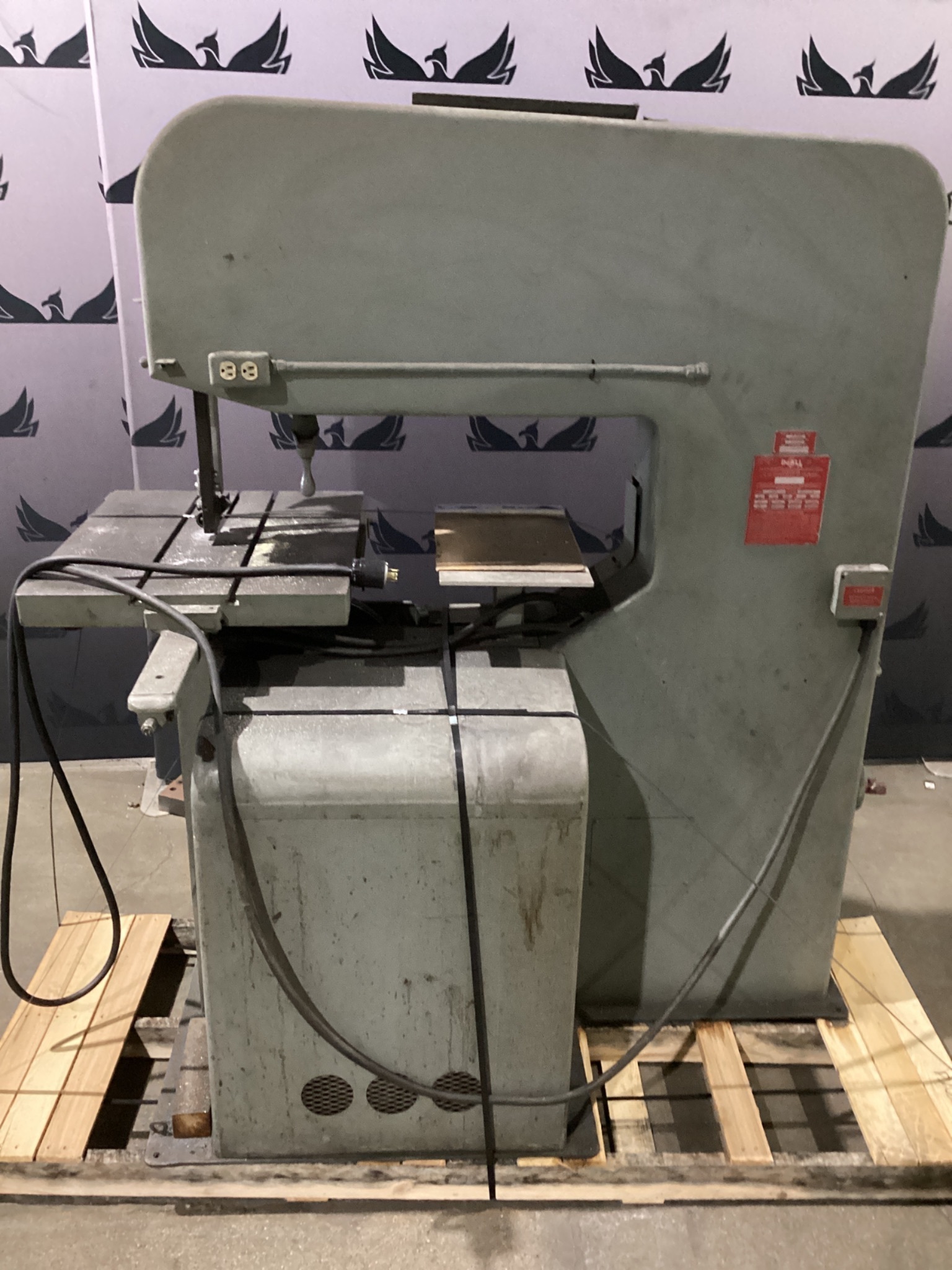 DOALL 3612-1H Vertical Contour Bandsaw USED 0