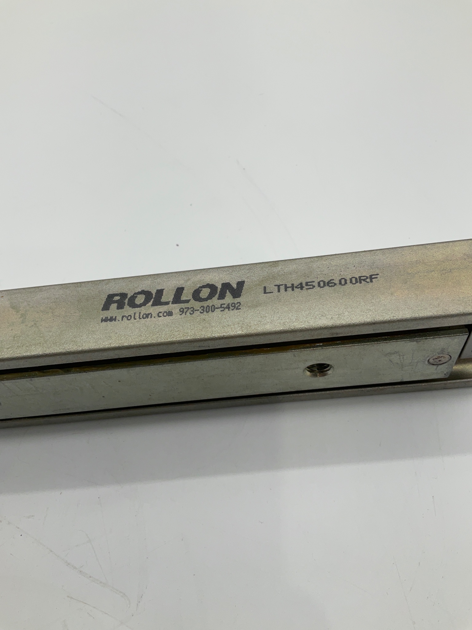 ROLLON LTH450600RF Linear Guide Rail USED 2