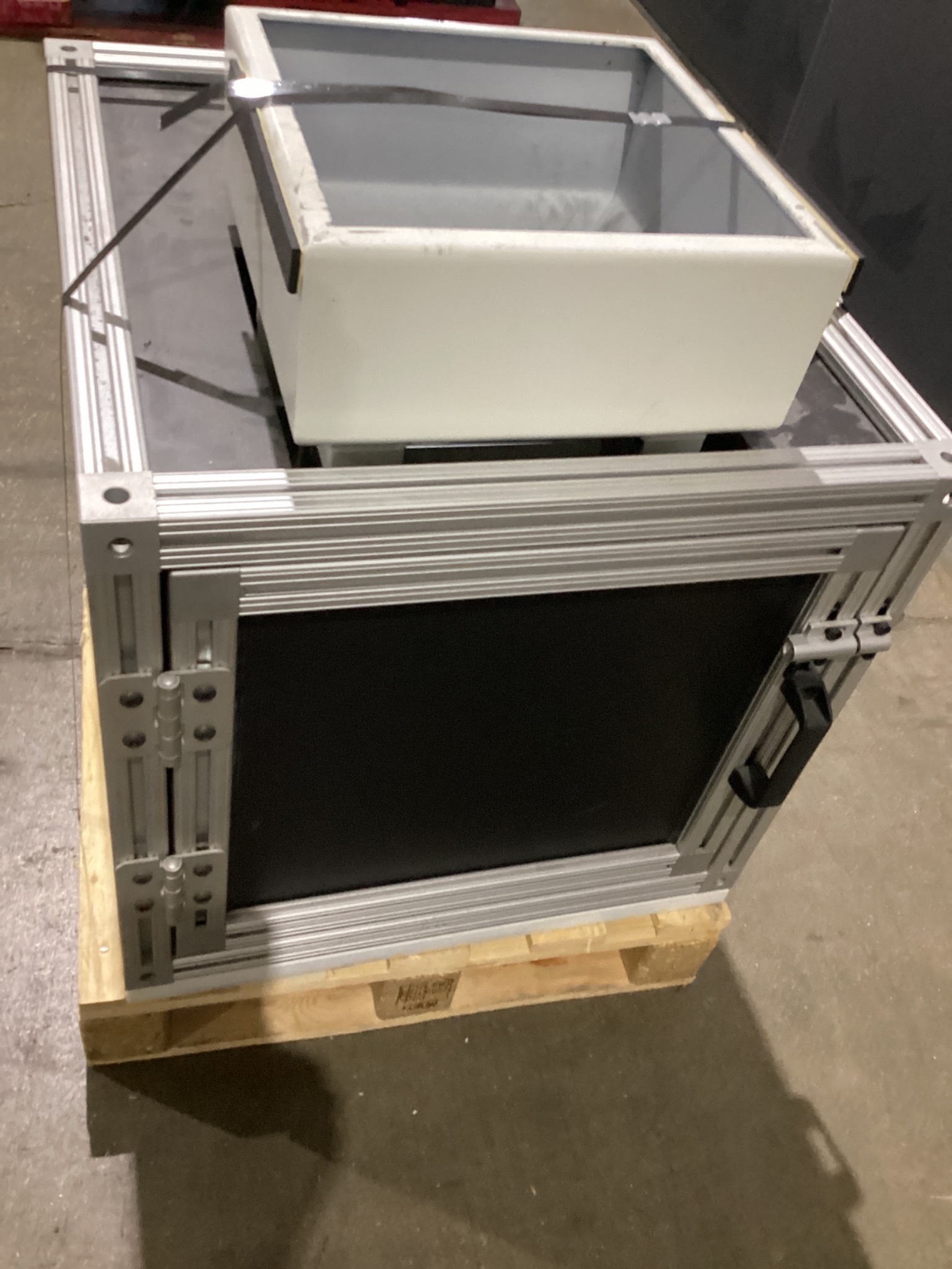 Vibratory Bowl Feeder With Bulk Hopper USED 1
