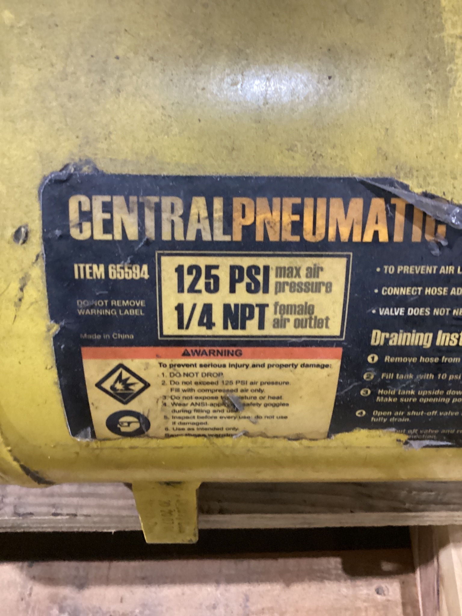 CENTRAL PNEUMATIC 65594 5 Gallon Portable Air Tank USED 1