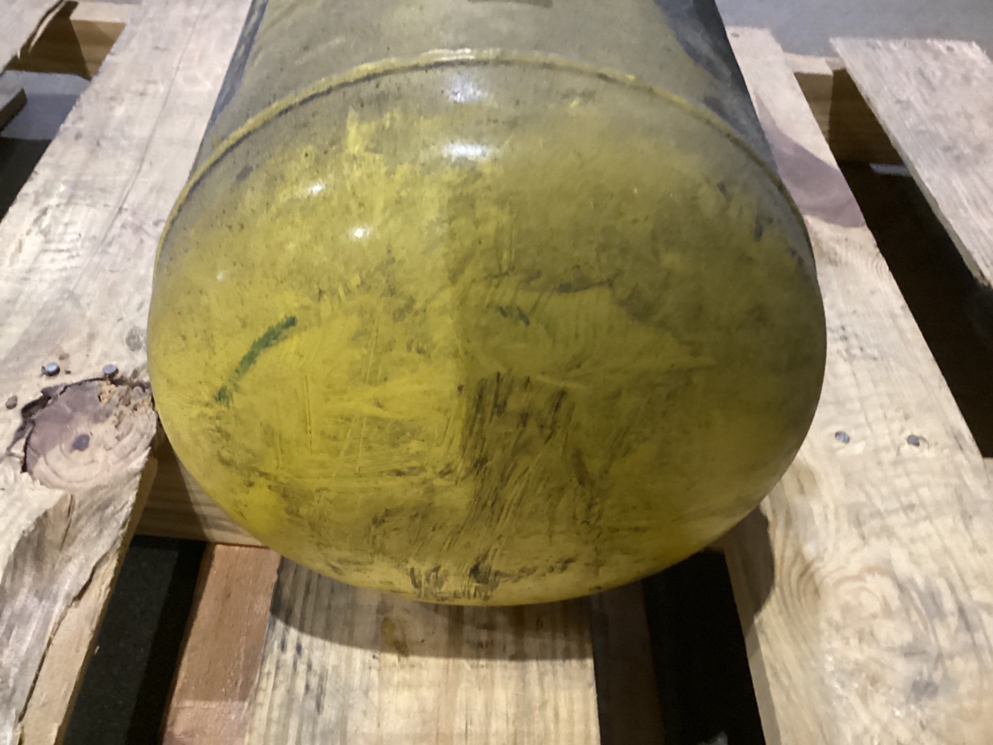 CENTRAL PNEUMATIC 65594 5 Gallon Portable Air Tank USED 4