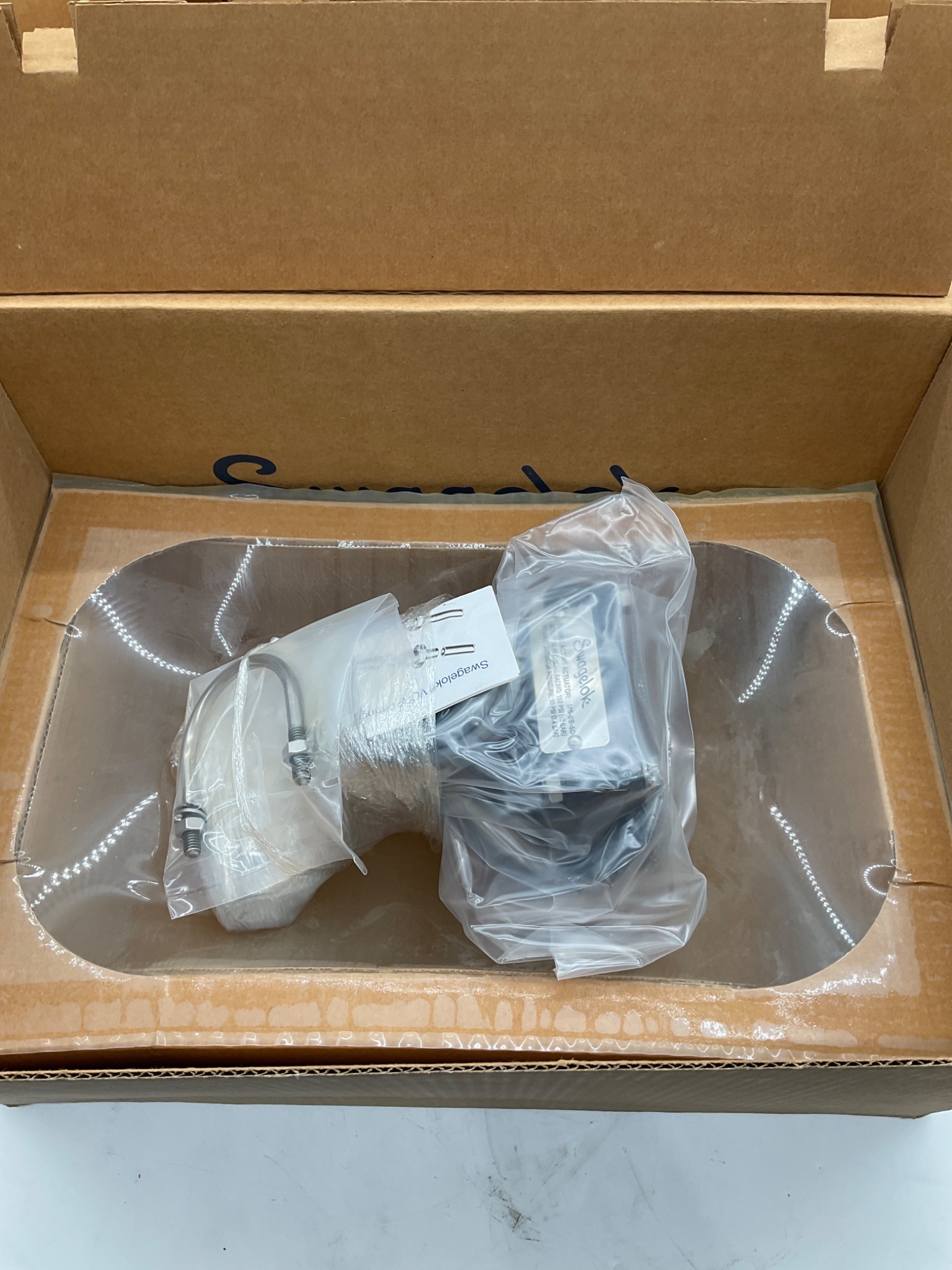 SWAGELOK MS-8B-5D Pneumatic Valve Actuator NEW 1