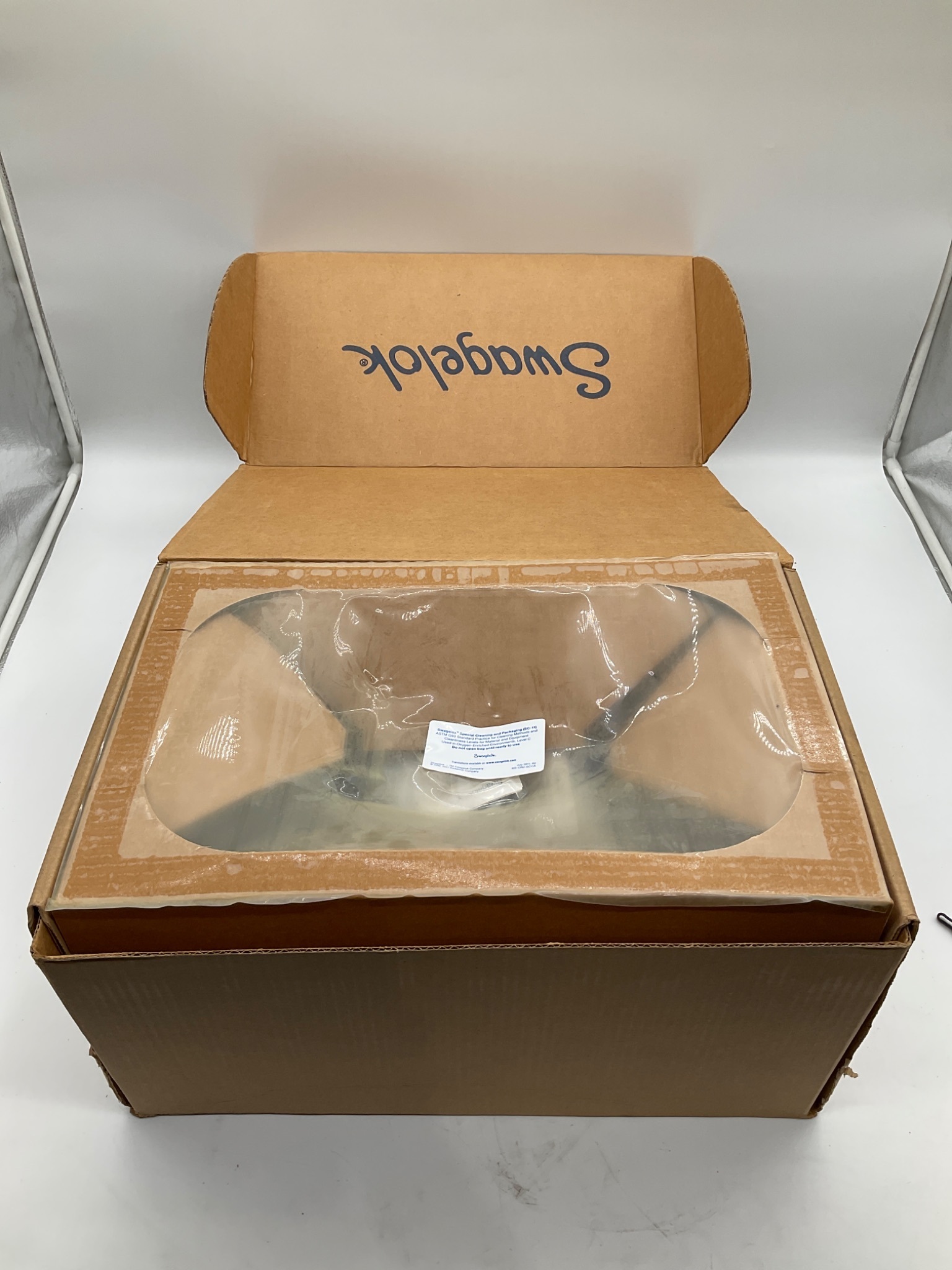 SWAGELOK MS-8B-5D Pneumatic Valve Actuator NEW 2