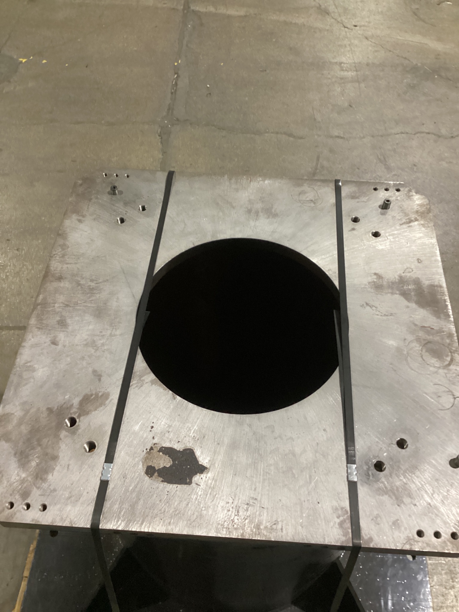 Robot Pedestal / Robot Riser USED 4