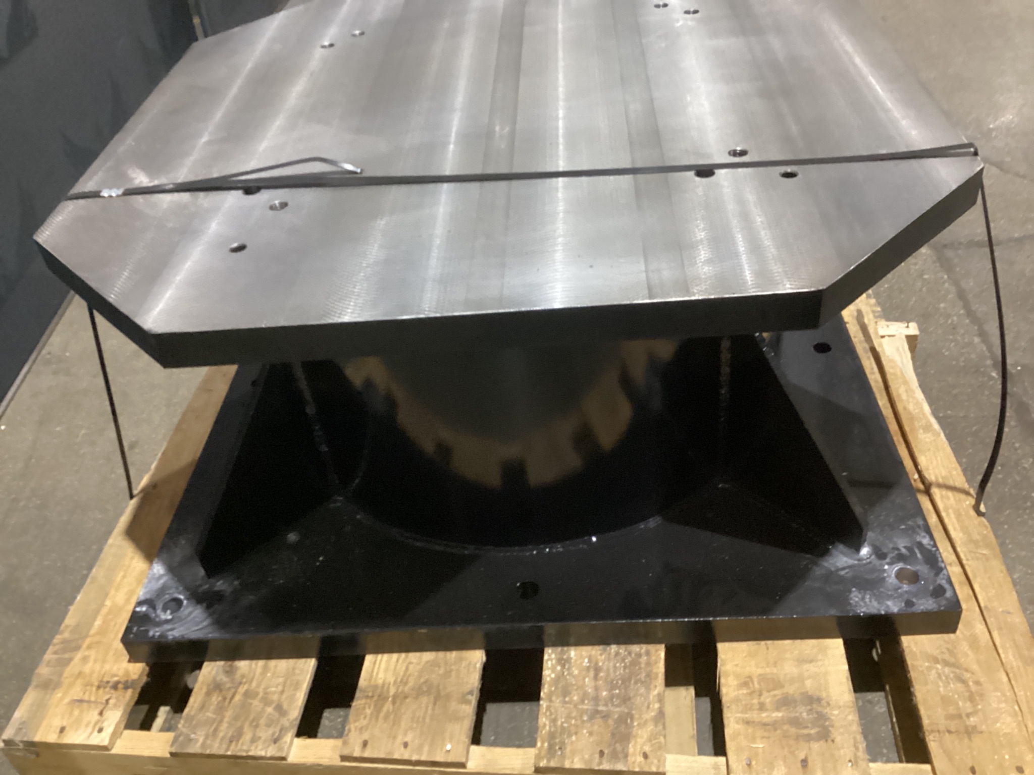 Robot Pedestal / Robot Riser USED 1