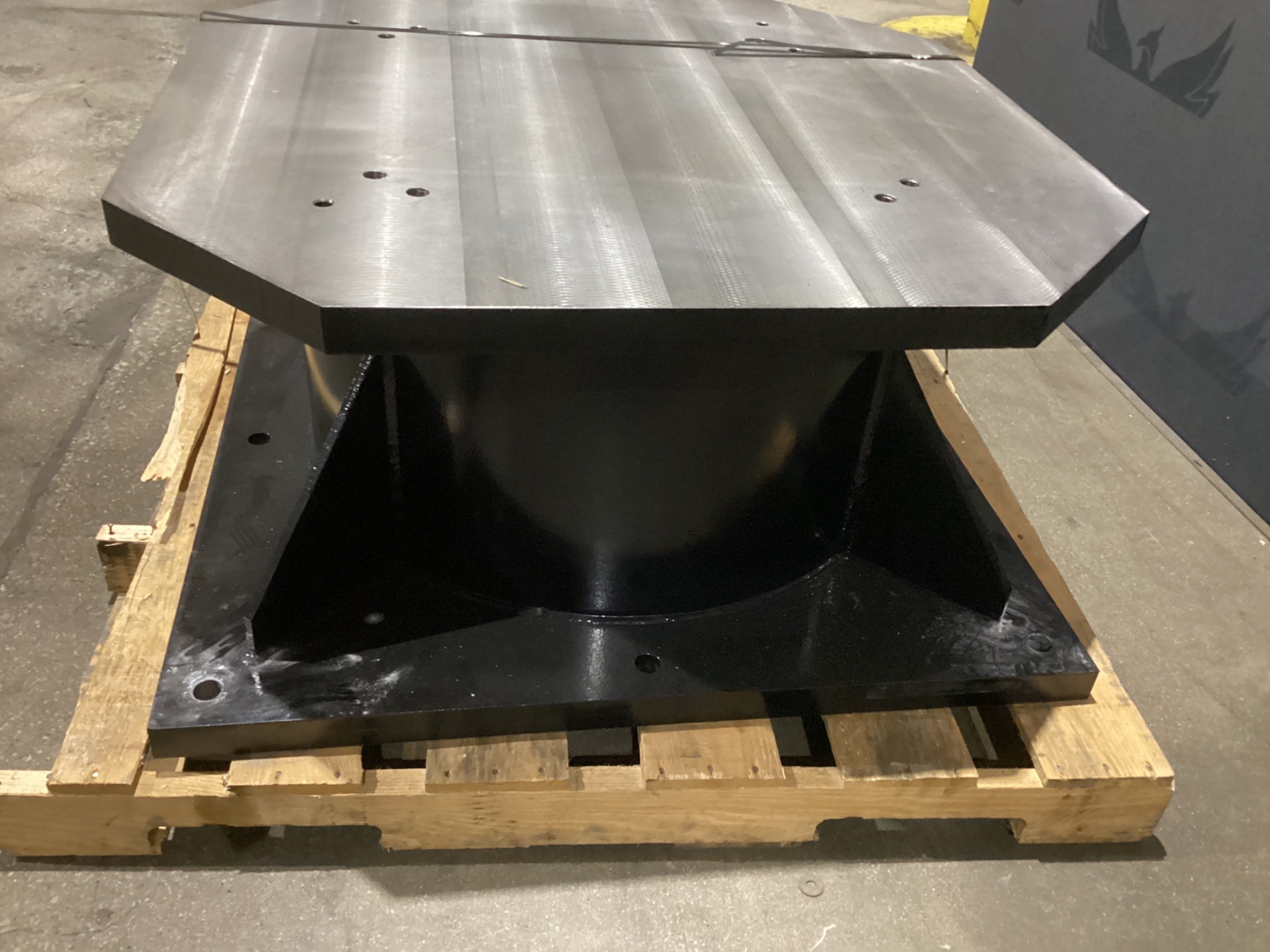Robot Pedestal / Robot Riser USED 2