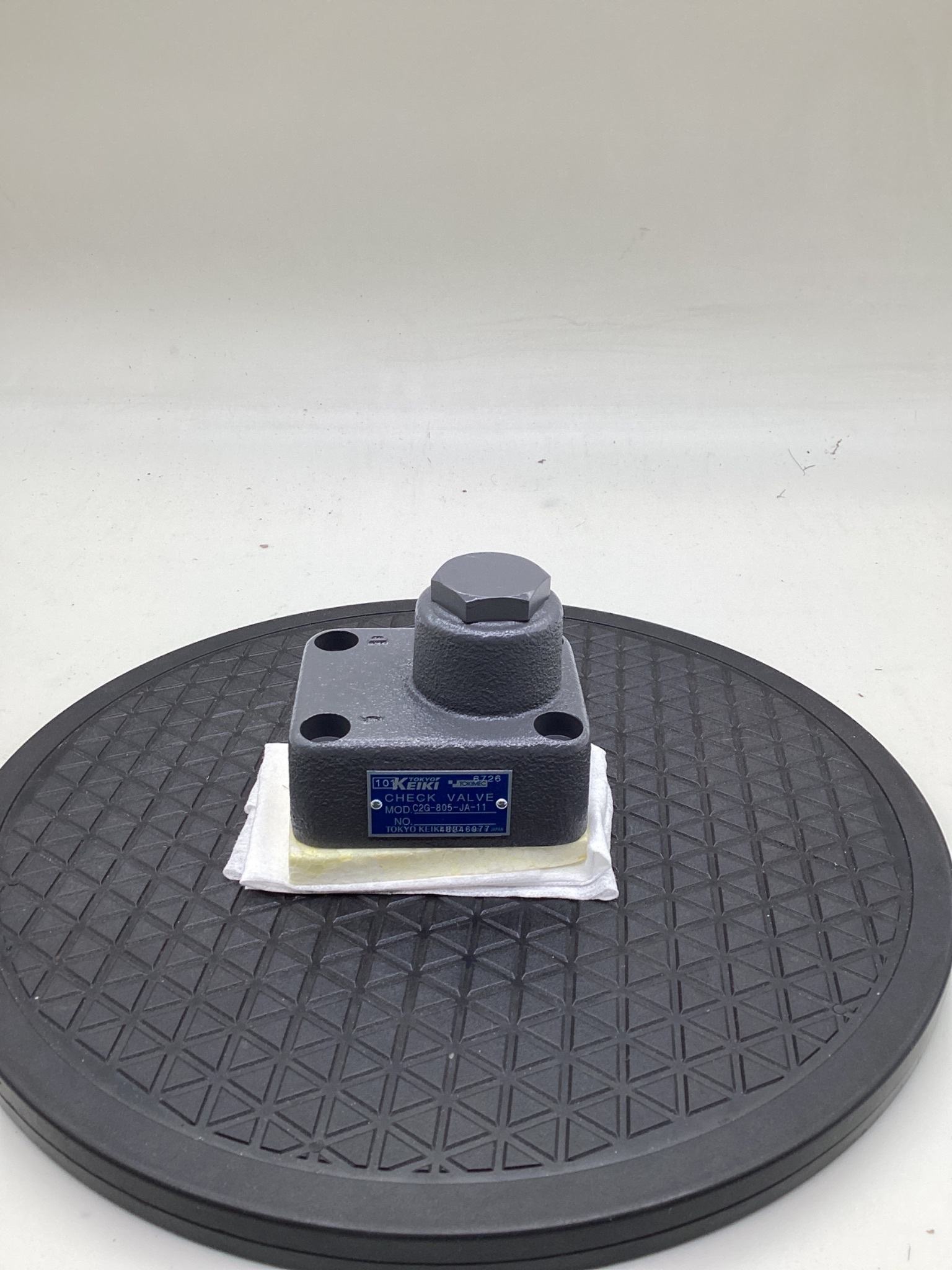 TOKYO KEIKI C2G-805-JA-11 Check Valve NEW 2