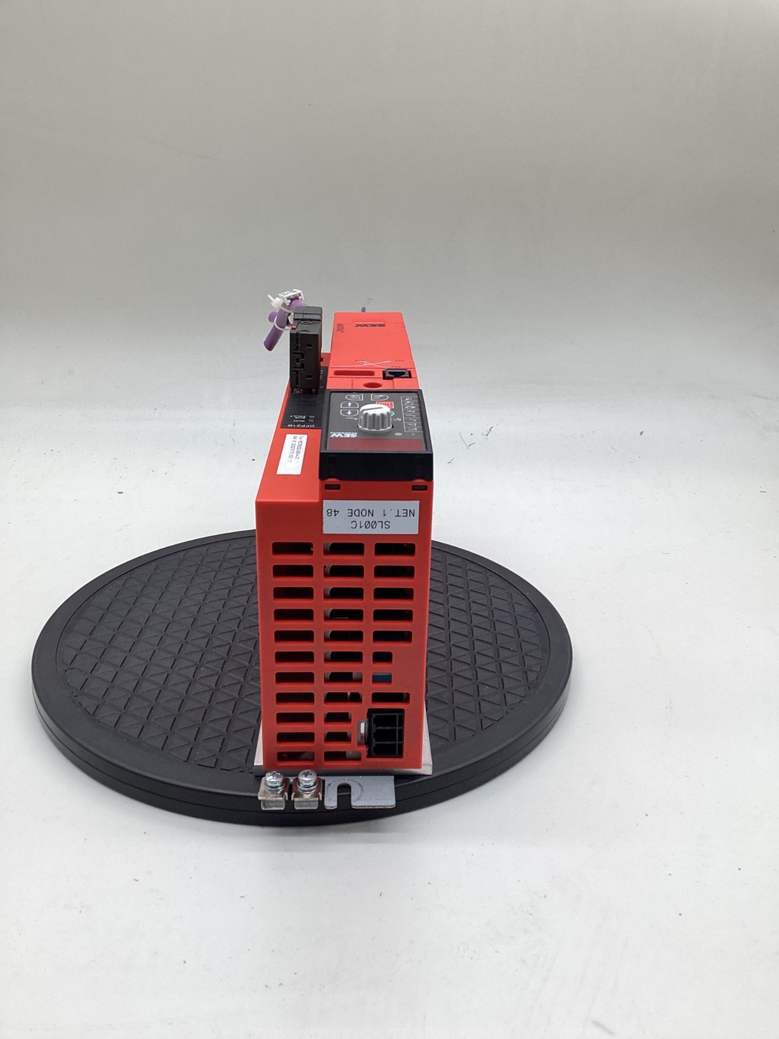 SEW-EURODRIVE MC07B0022-5A3-4-00 MOVITRAC B Variable Frequency Drive USED 4