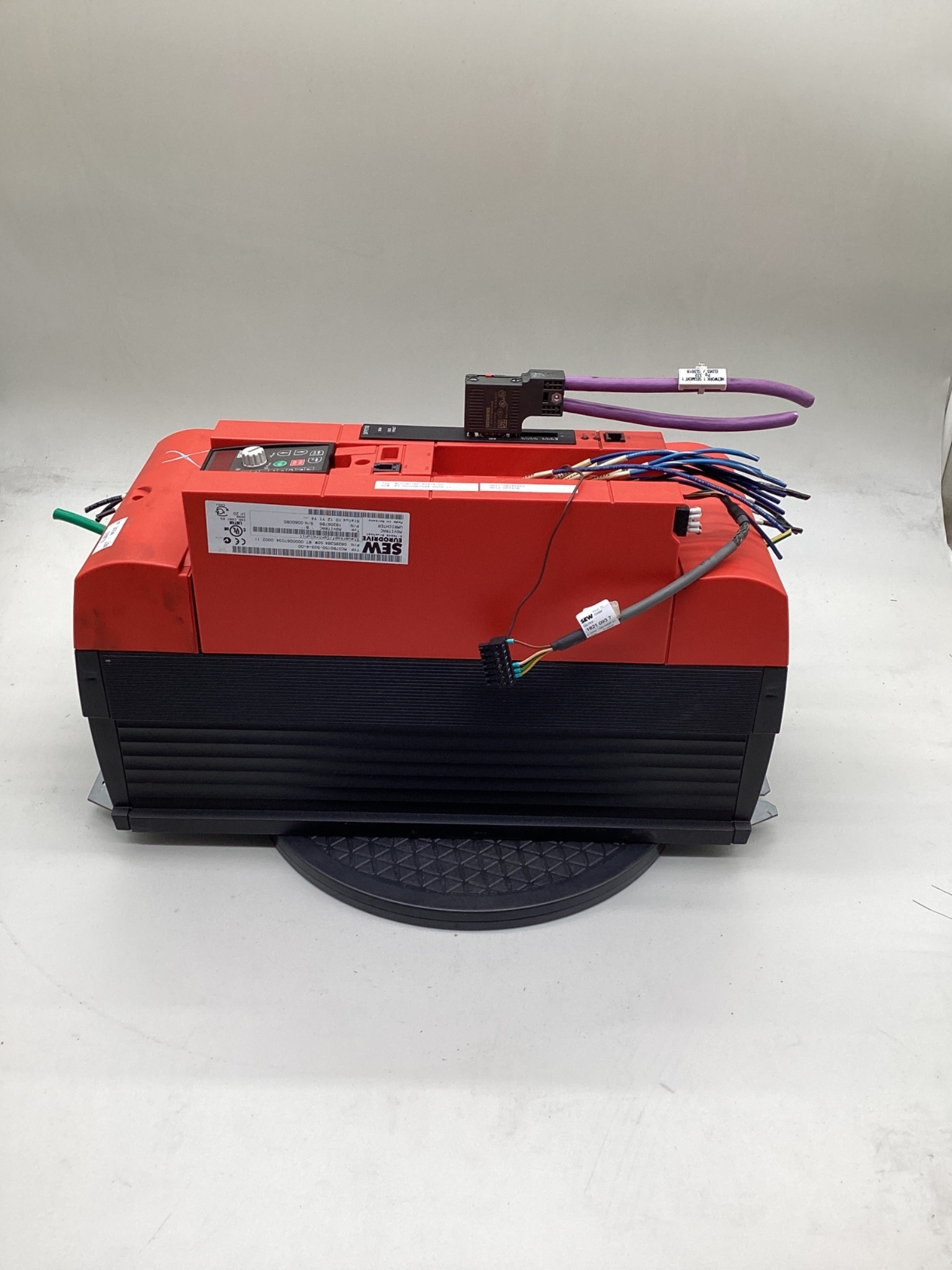SEW-EURODRIVE MC07B0150-503-4-00 MOVITRAC B Variable Frequency Drive USED 0
