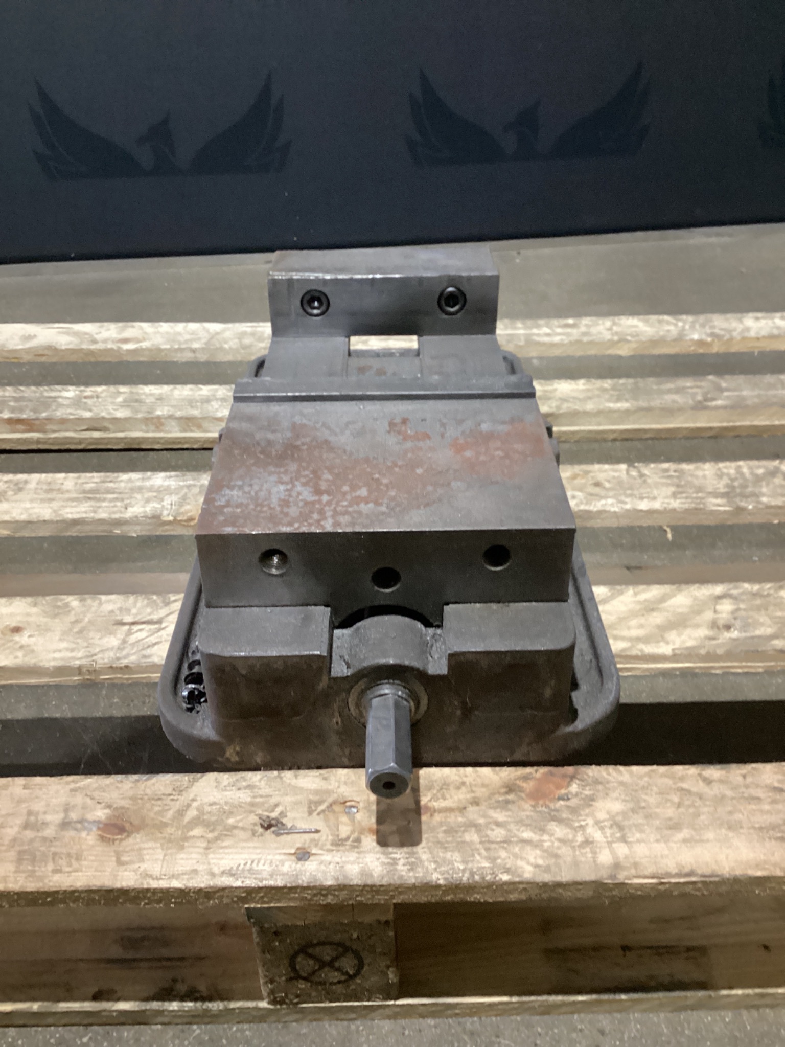 KURT D810-000463 8 In Machine Vise USED 0