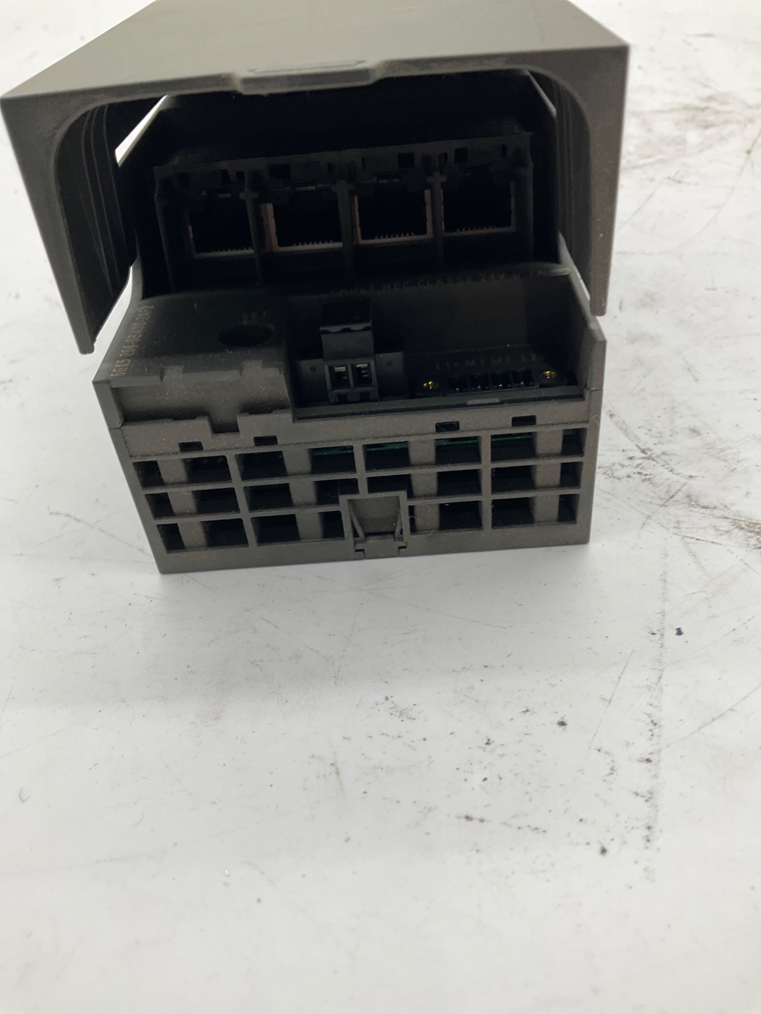 SIEMENS 6GK5204-0BA00-2AF2 SCALANCE XF204 Industrial Ethernet Switch USED 3