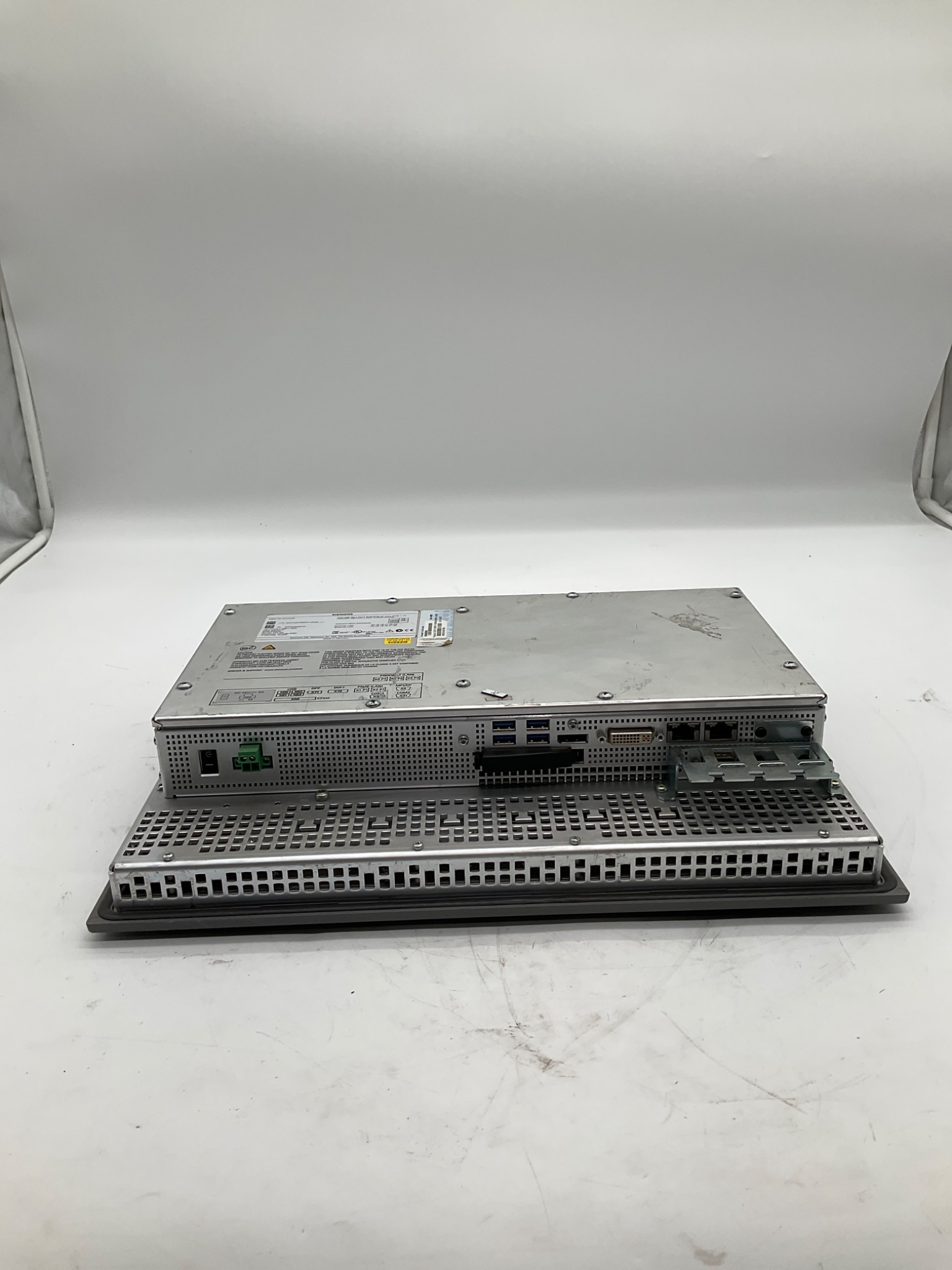 SIEMENS 6AV7240-6BD07-0KA0 SIMATIC IPC477D 15" Touch Panel PC USED 2