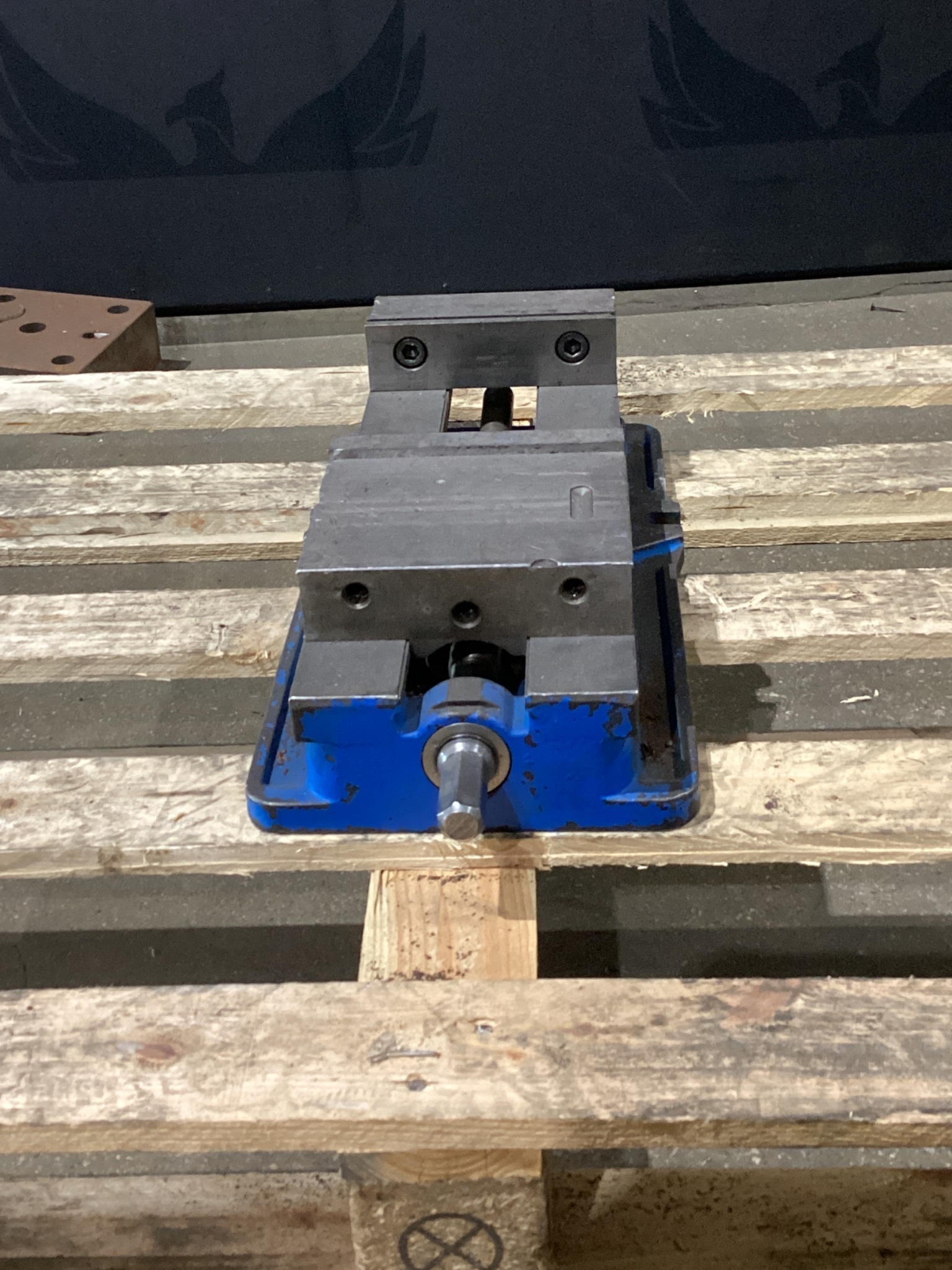 KURT D688 AngLock Machine Vise USED 0