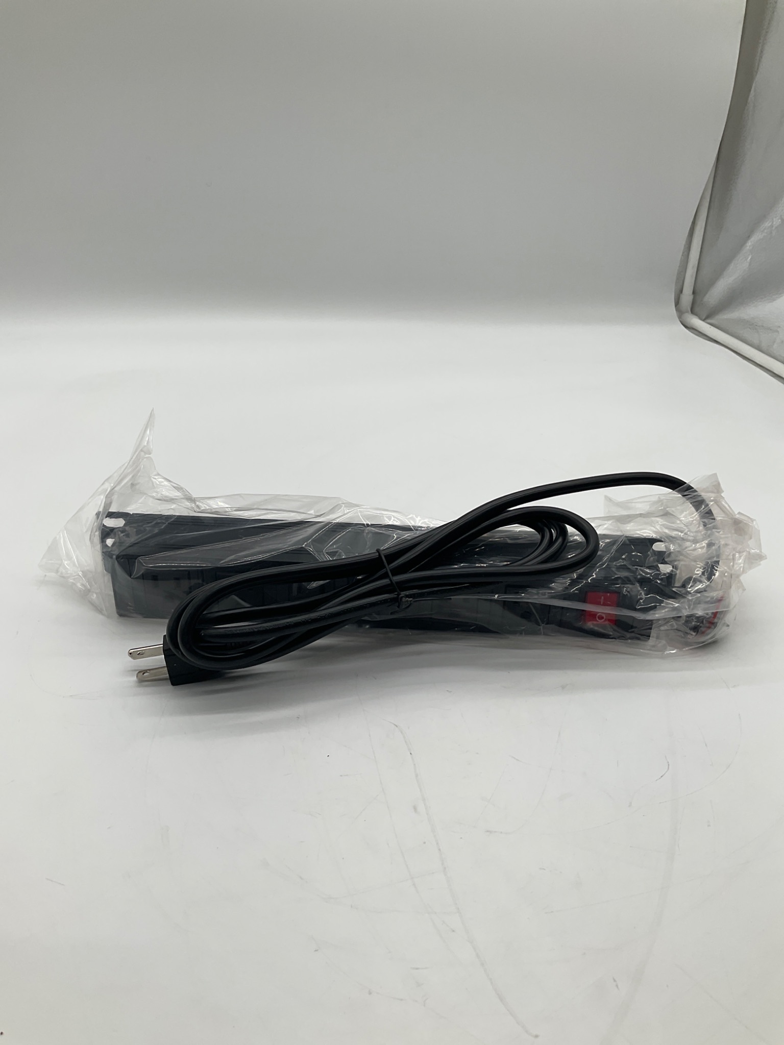 X002ISKQ6L 6 Outlet Wall Mount Power Strip 125V 15A Black NEW 0