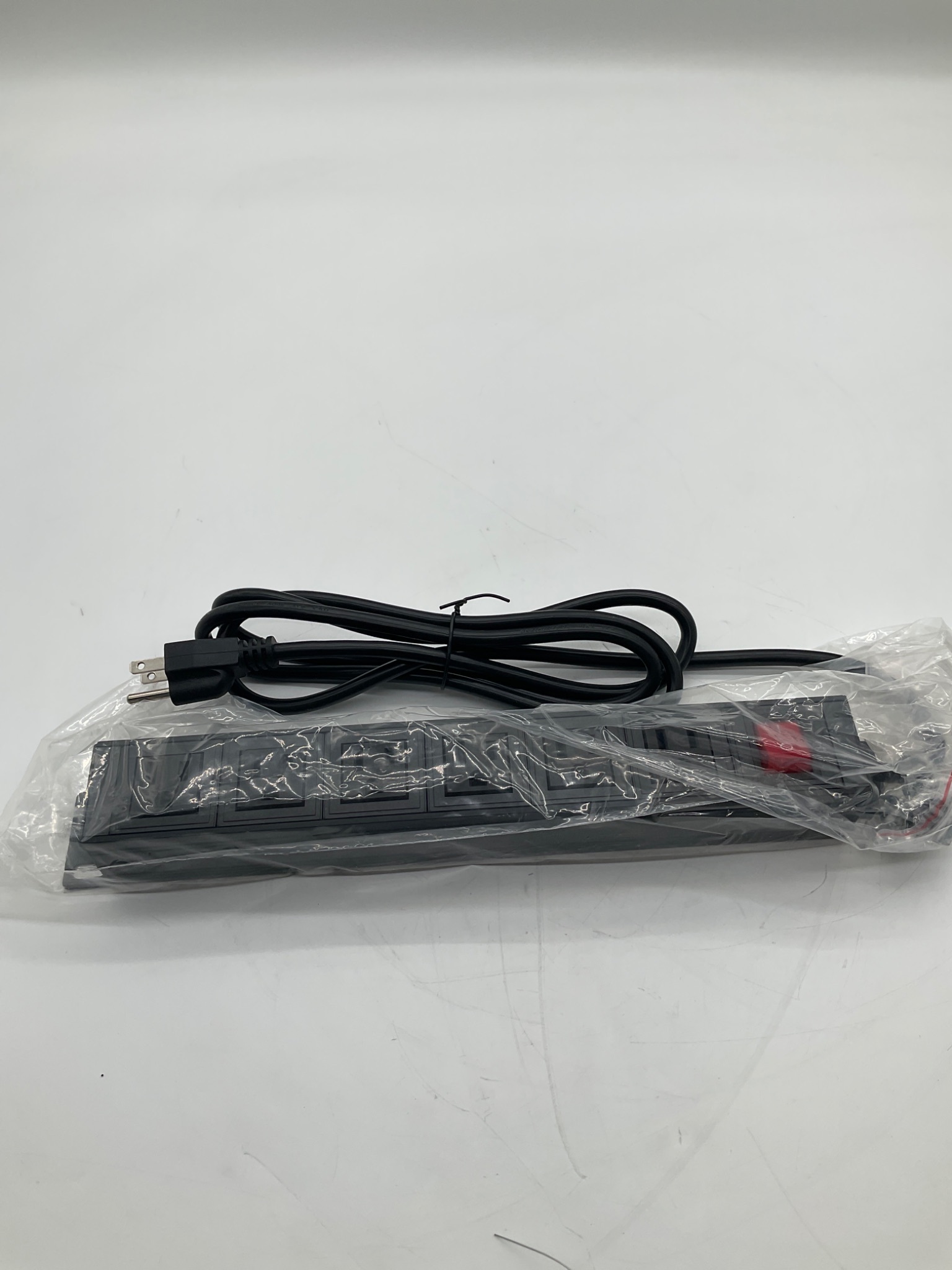 X002ISKQ6L 6 Outlet Wall Mount Power Strip 125V 15A Black NEW 1