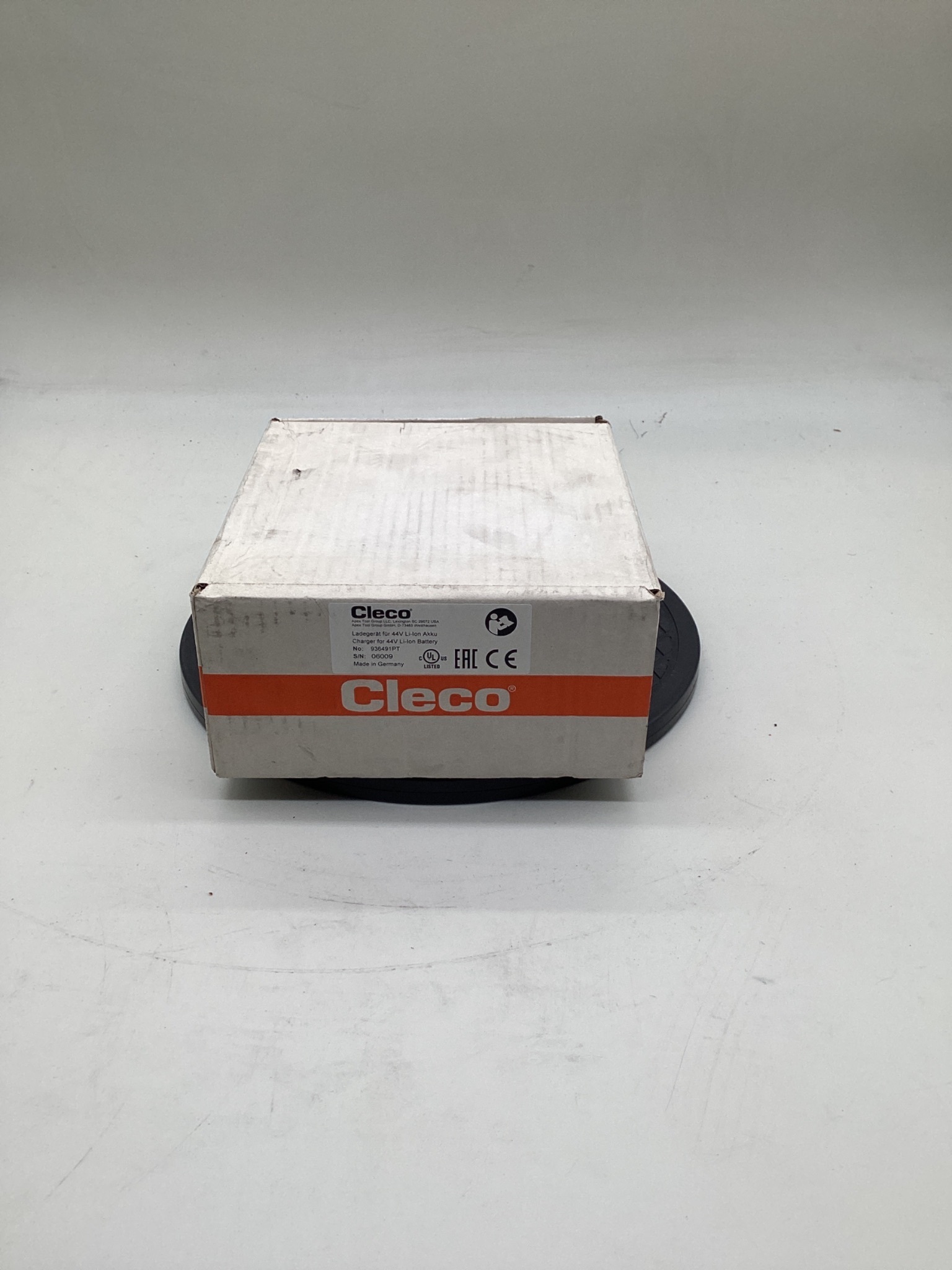 CLECO 936491PT 44V Li-Ion Battery Charger NEW 0