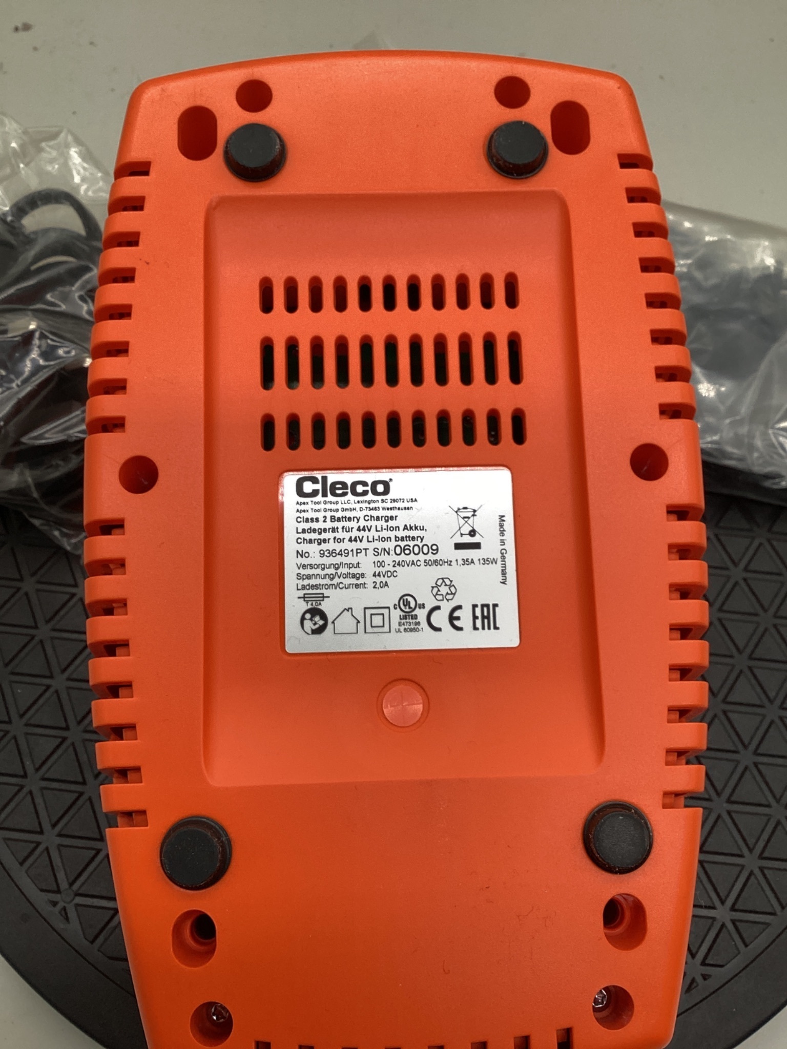 CLECO 936491PT 44V Li-Ion Battery Charger NEW 4