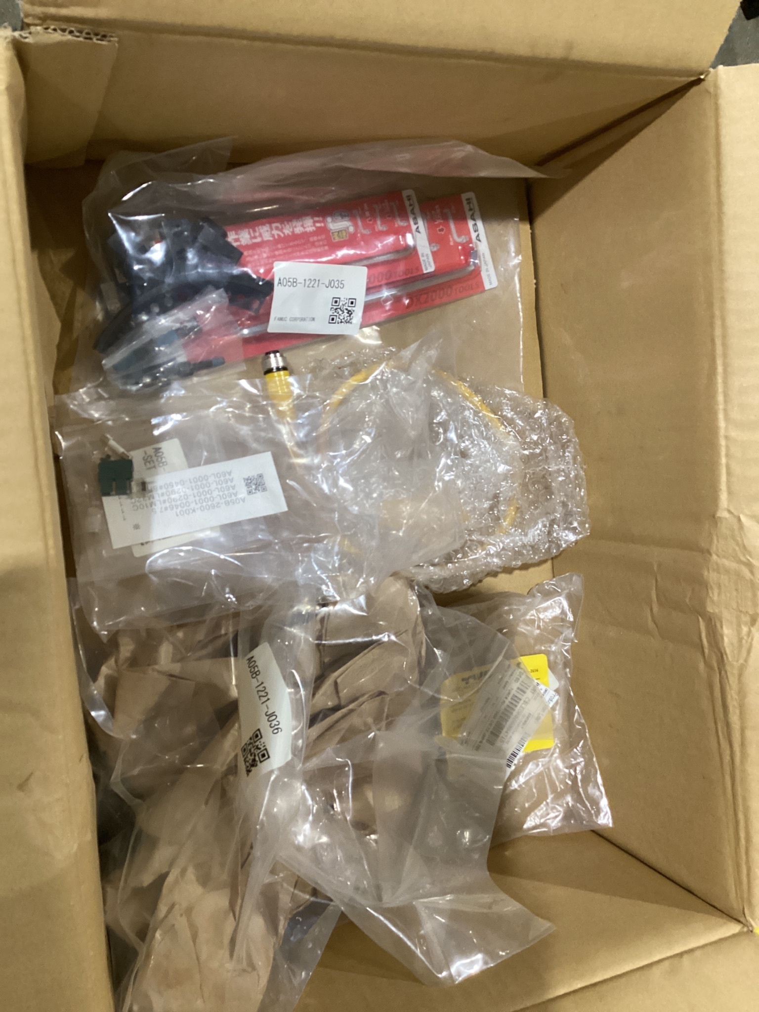 FANUC M-10iA/12 Complete With R-30iB Controller NEW 10