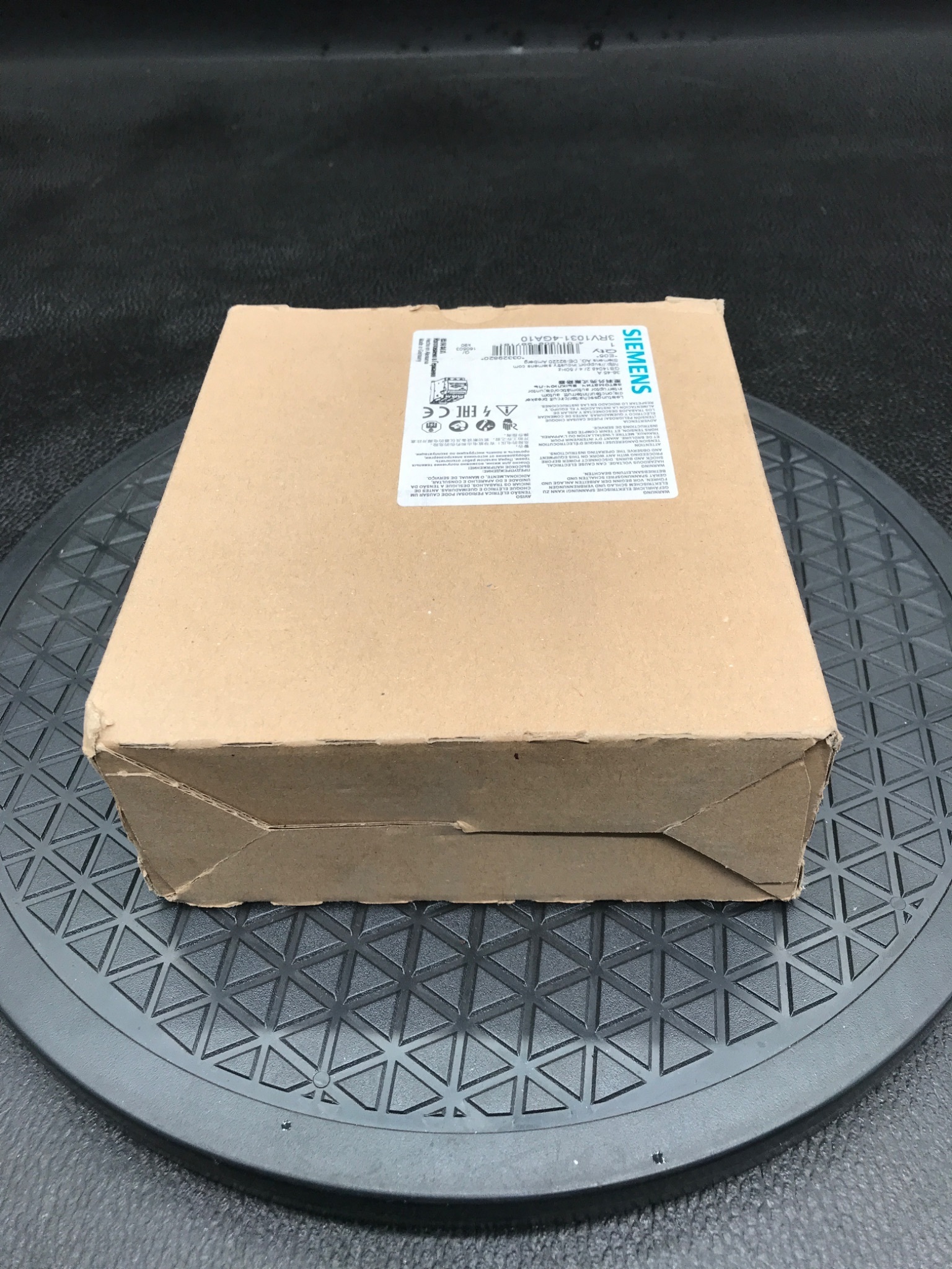 Siemens 3RV1031-4GA10 SIRIUS Motor Starter Protector 36-45A NEW 3
