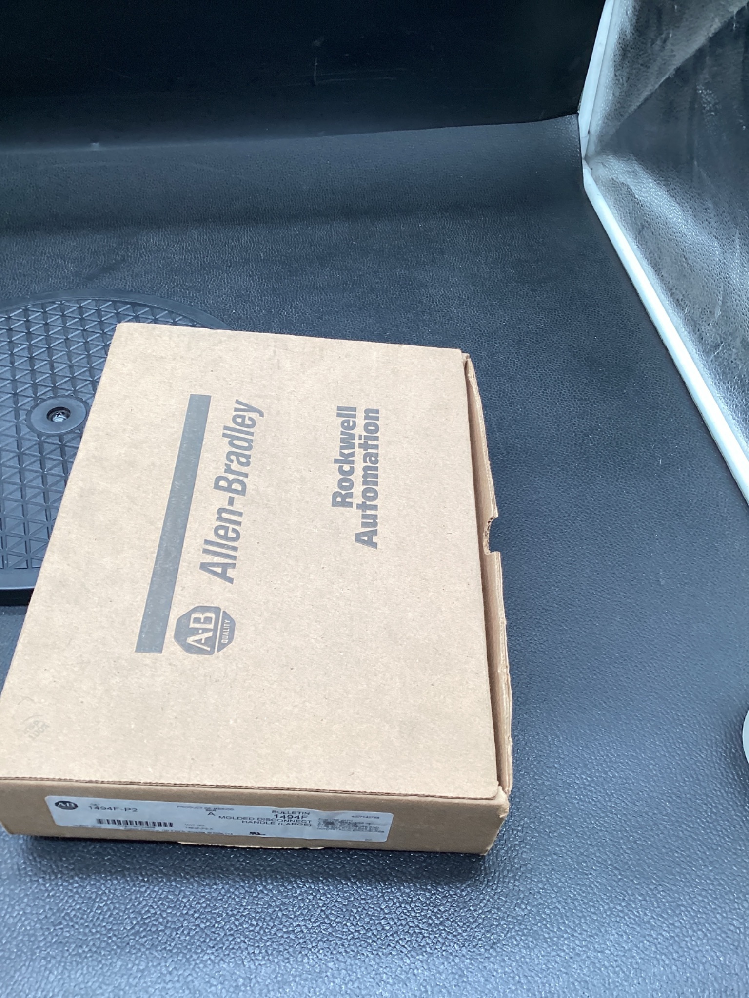 ALLEN-BRADLEY 1494F-P2 Molded Case Switch Handle Operator NEW 0