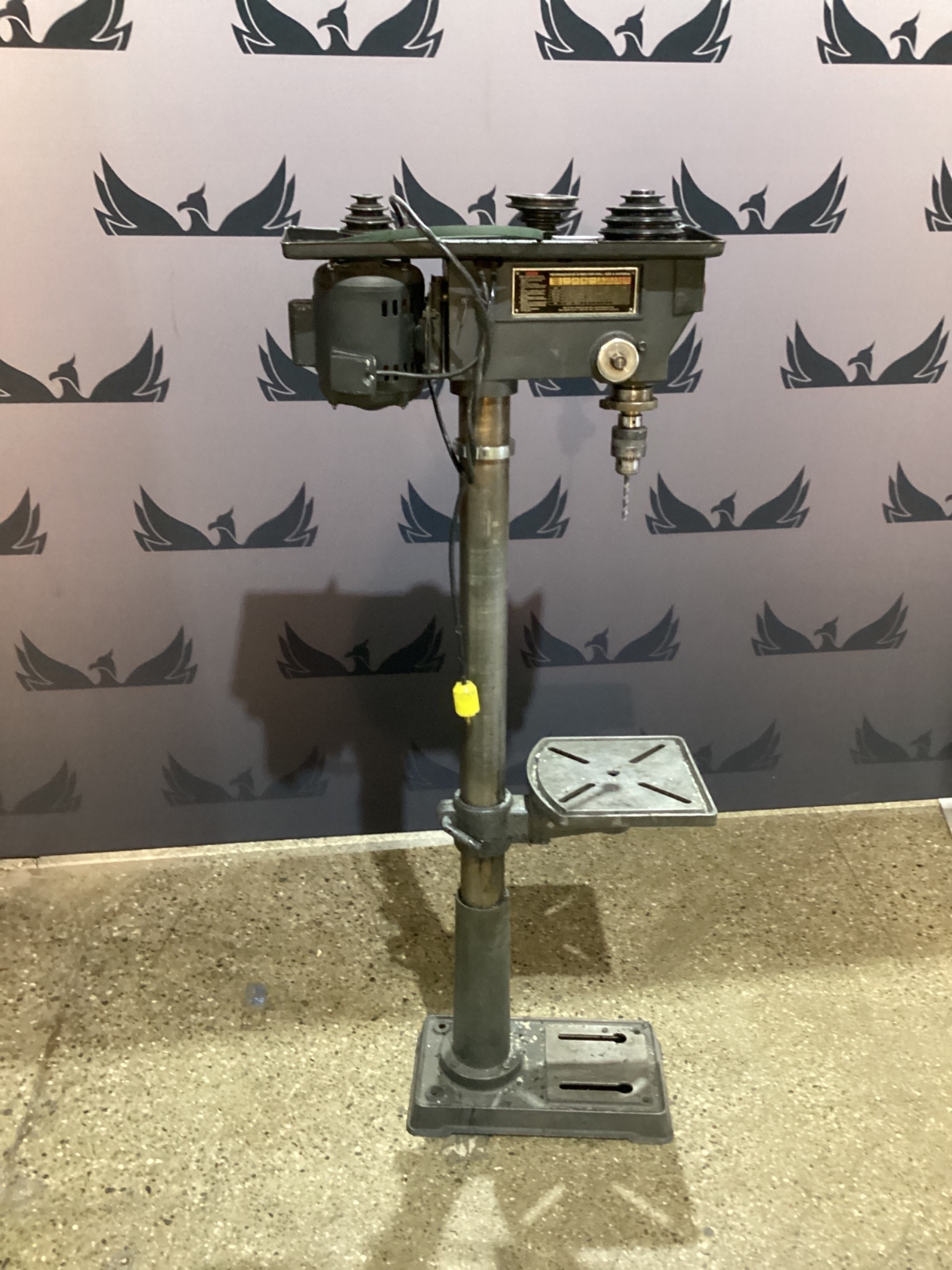 SEARS ROEBUCKS 113.213850 15" Floor Drill Press 12-Speed 1/2HP USED 0