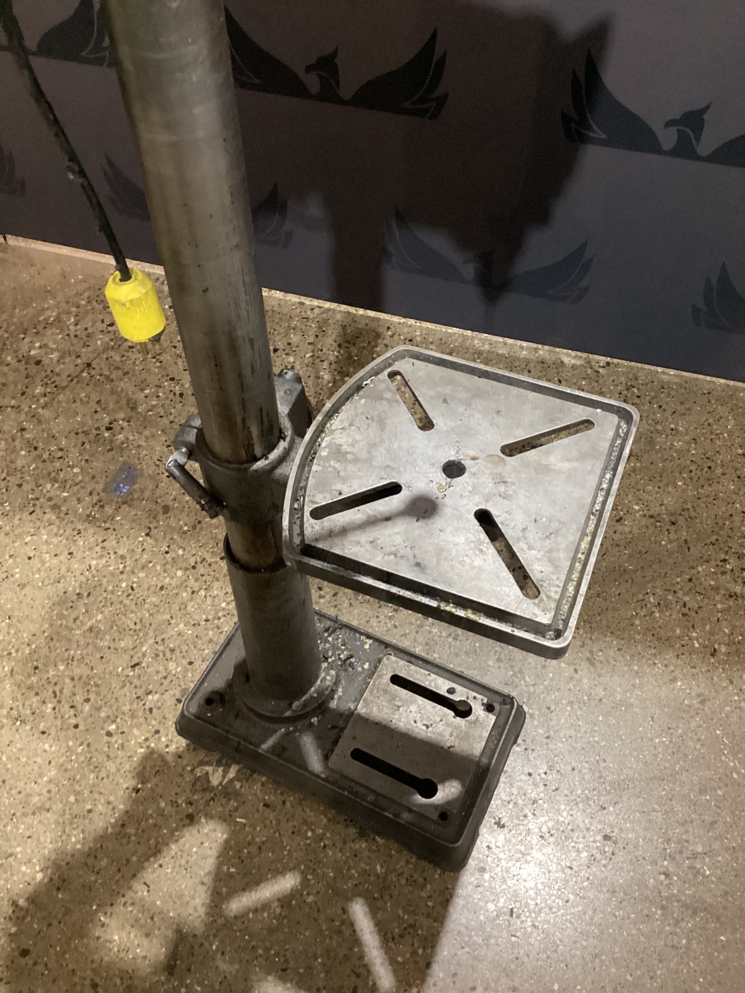 SEARS ROEBUCKS 113.213850 15" Floor Drill Press 12-Speed 1/2HP USED 2
