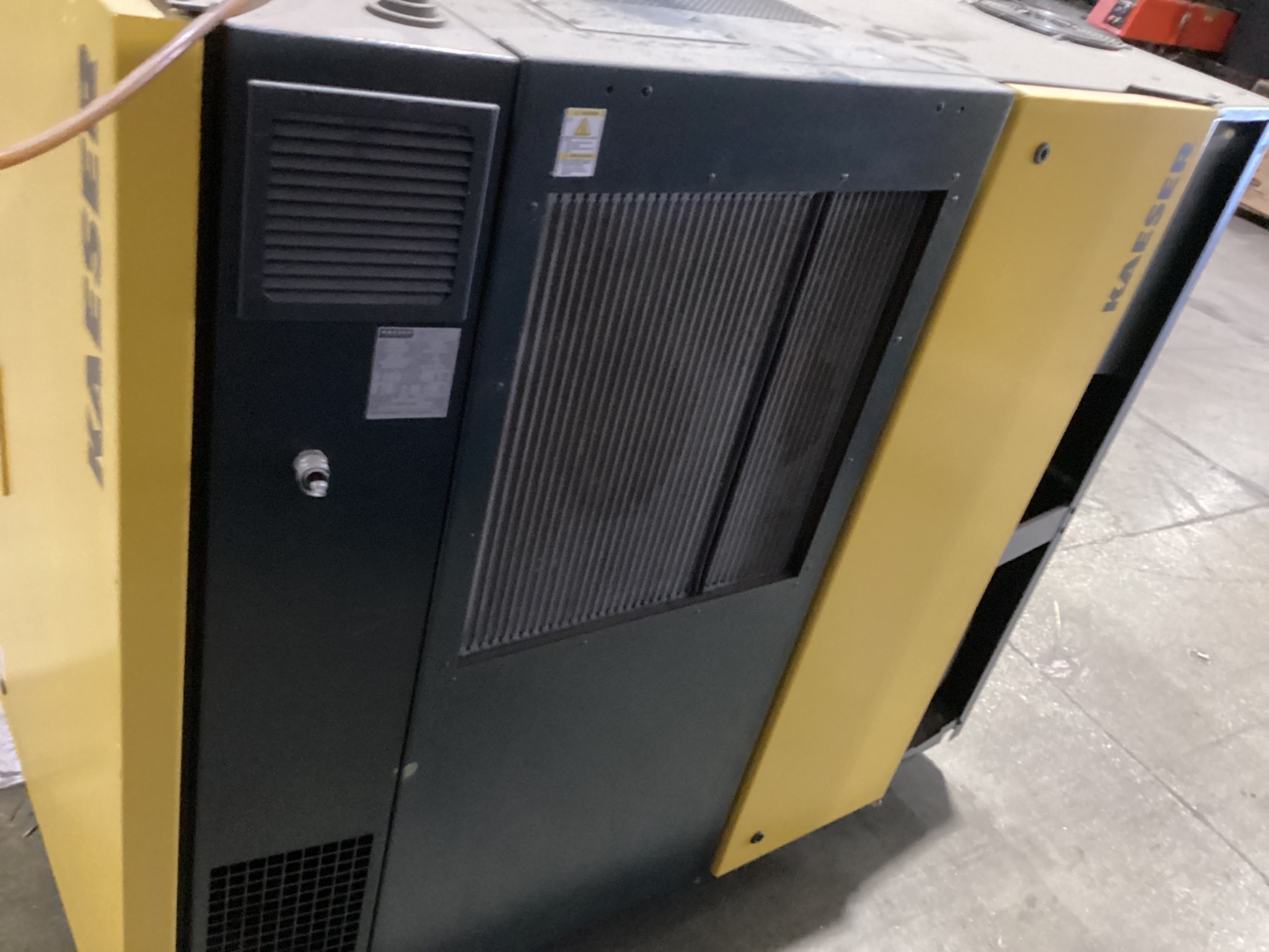Kaeser ASD 25 T Rotary Screw Air Compressor with ABT 60 Dryer & ANKCF50 Oil-Water Separator USED 3