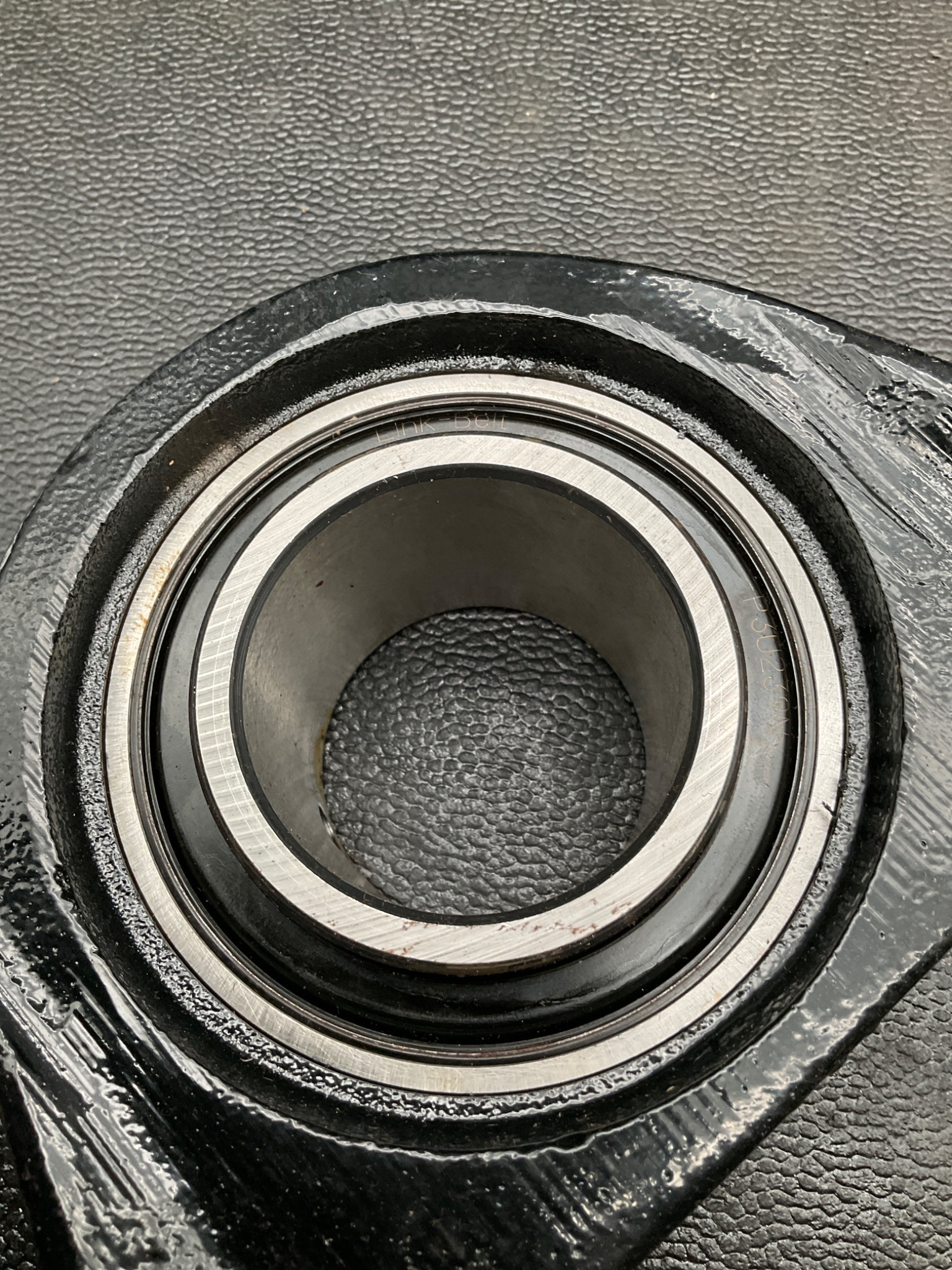 REXNORD P3U239N PILLOW BLOCK BEARING 2-7/16" BORE NEW 4