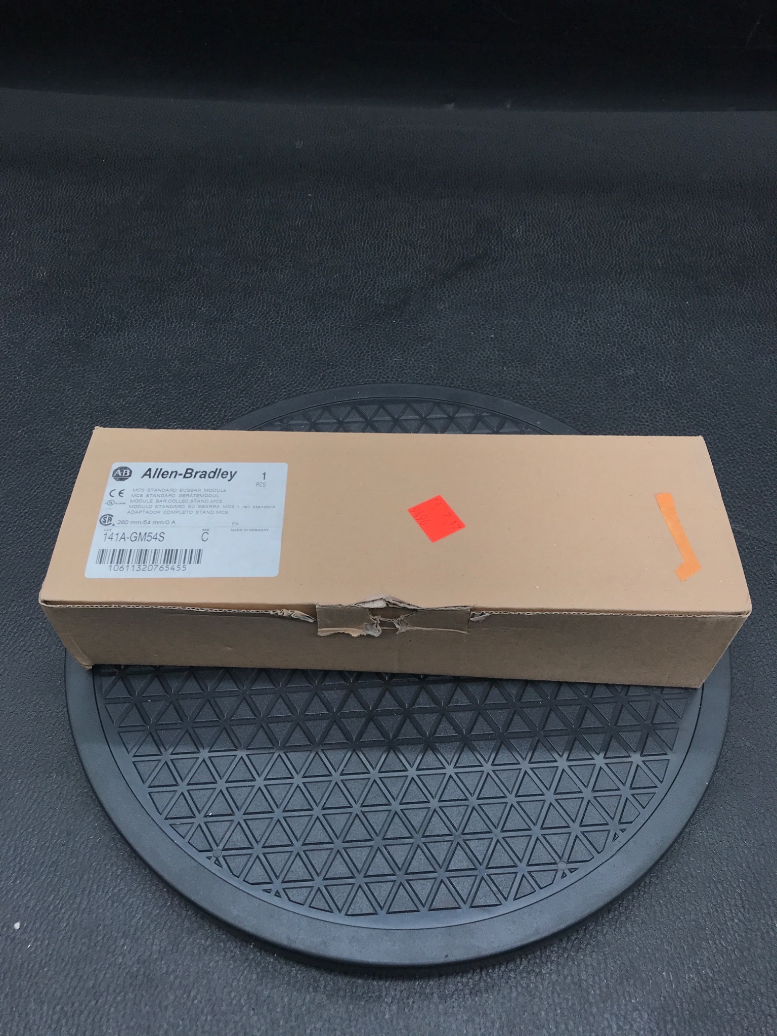 Allen-Bradley 141A-GM54S MCS Standard Busbar Module Size 4 NEW 0