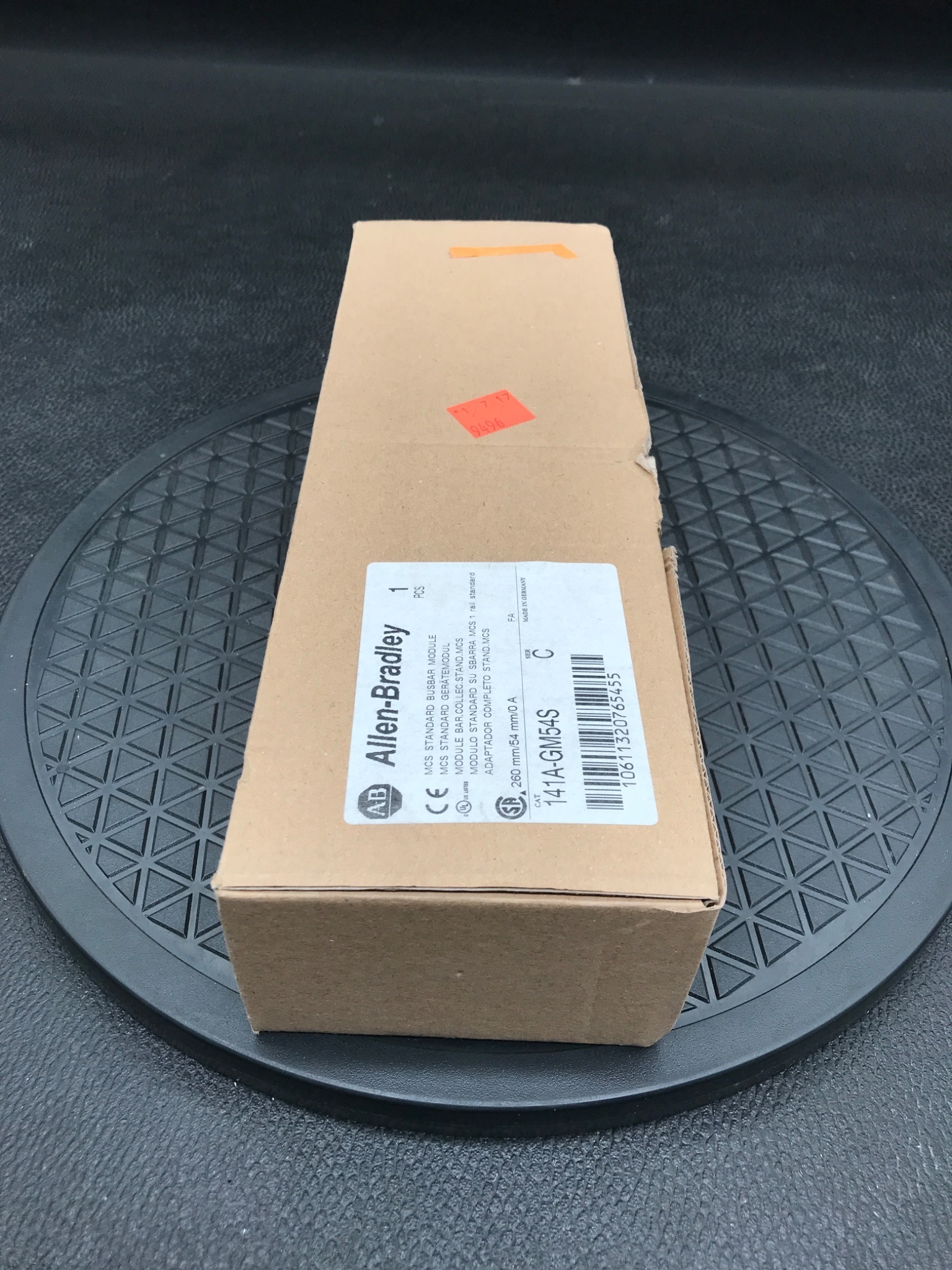 Allen-Bradley 141A-GM54S MCS Standard Busbar Module Size 4 NEW 1
