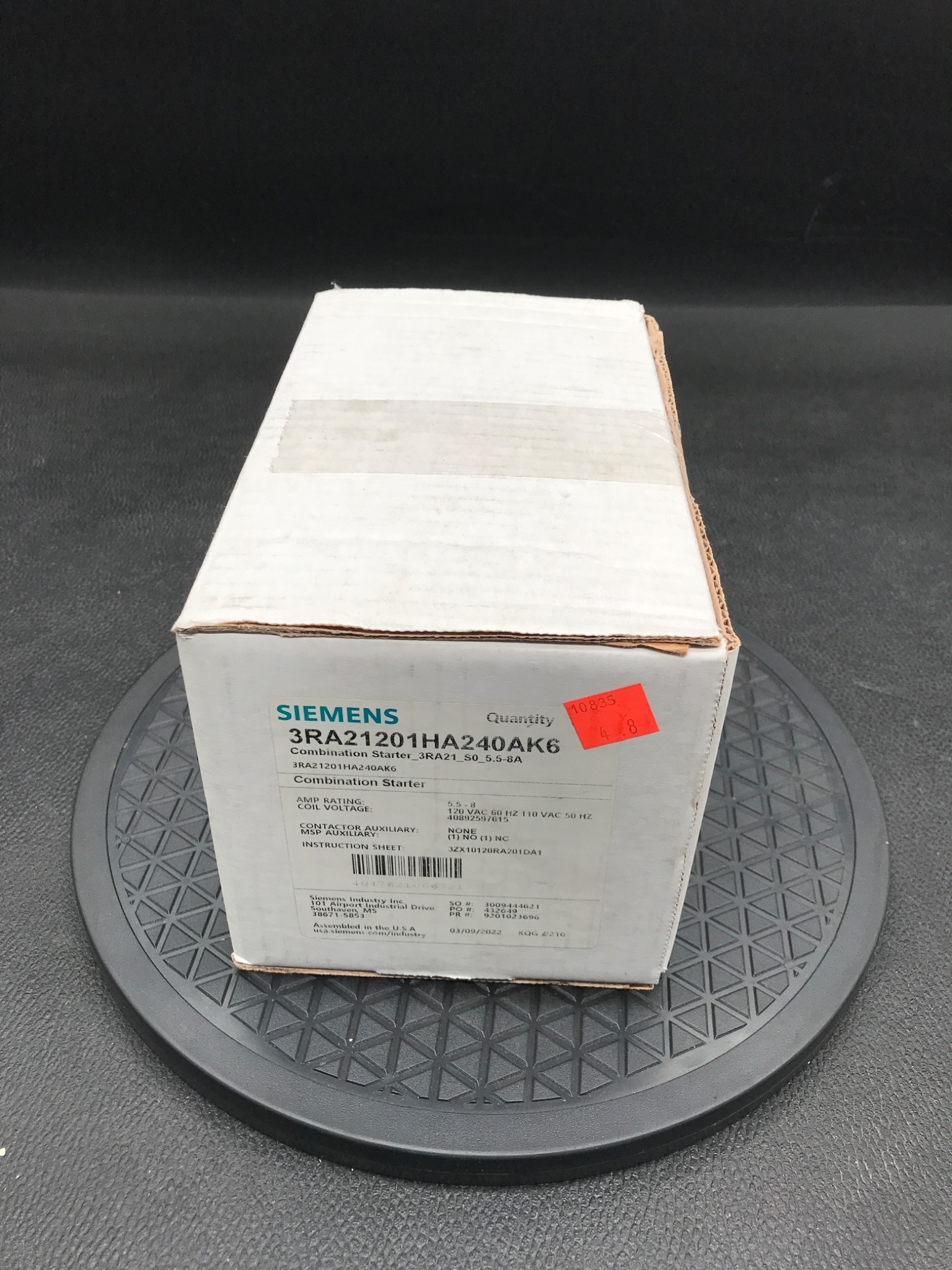 Siemens 3RA2120-1HA24-0AK6 Combination Starter 5.5-8A 120VAC Coil NEW 1