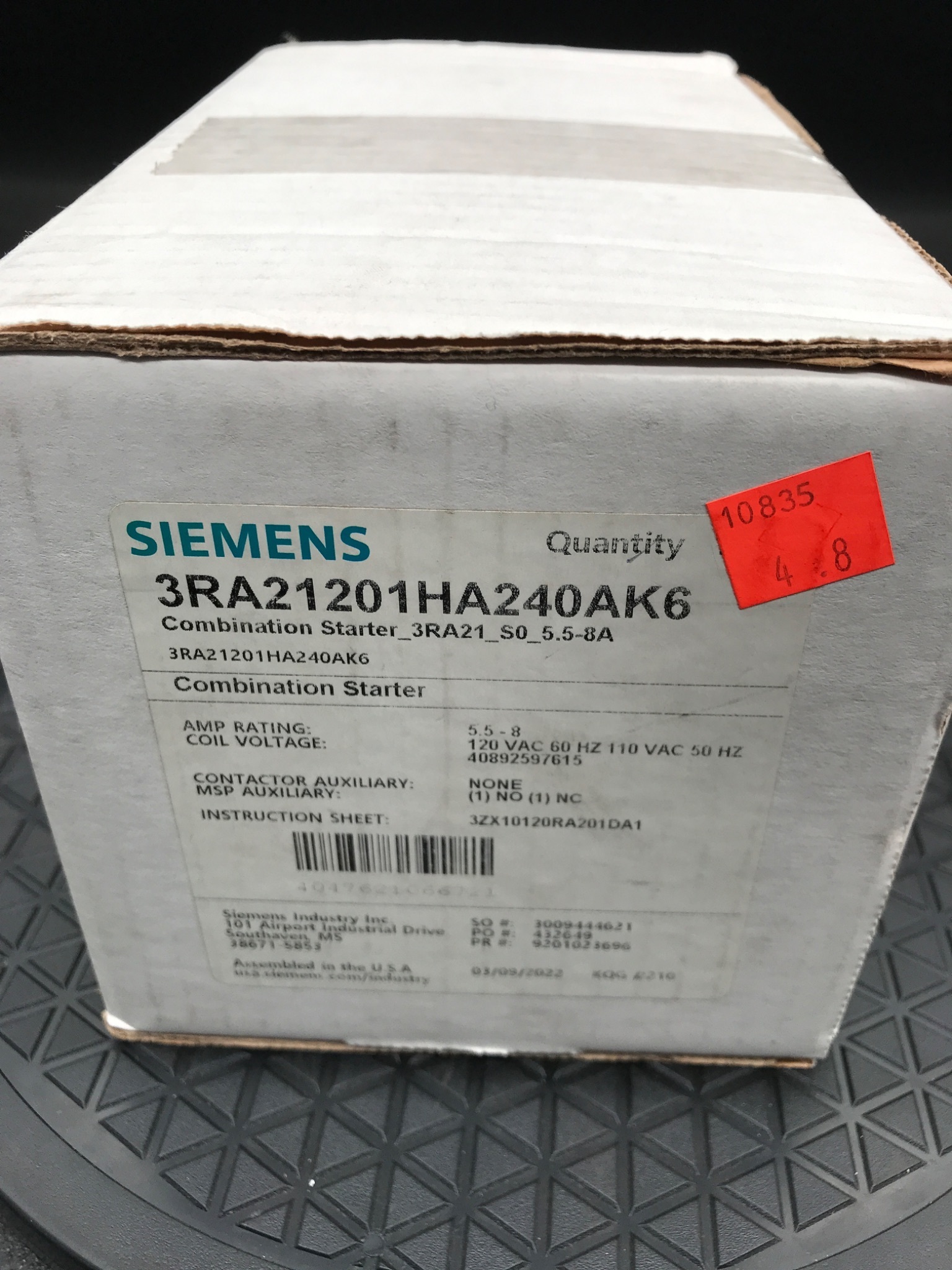 Siemens 3RA2120-1HA24-0AK6 Combination Starter 5.5-8A 120VAC Coil NEW 4