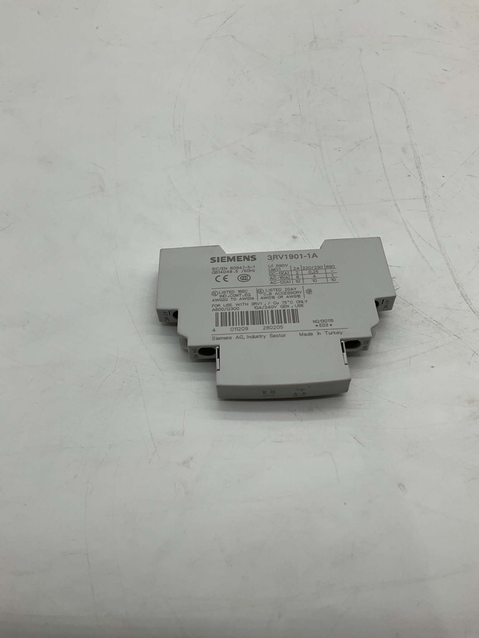Siemens 3RV1901-1A Auxiliary Contact Block 1NO+1NC NEW 2