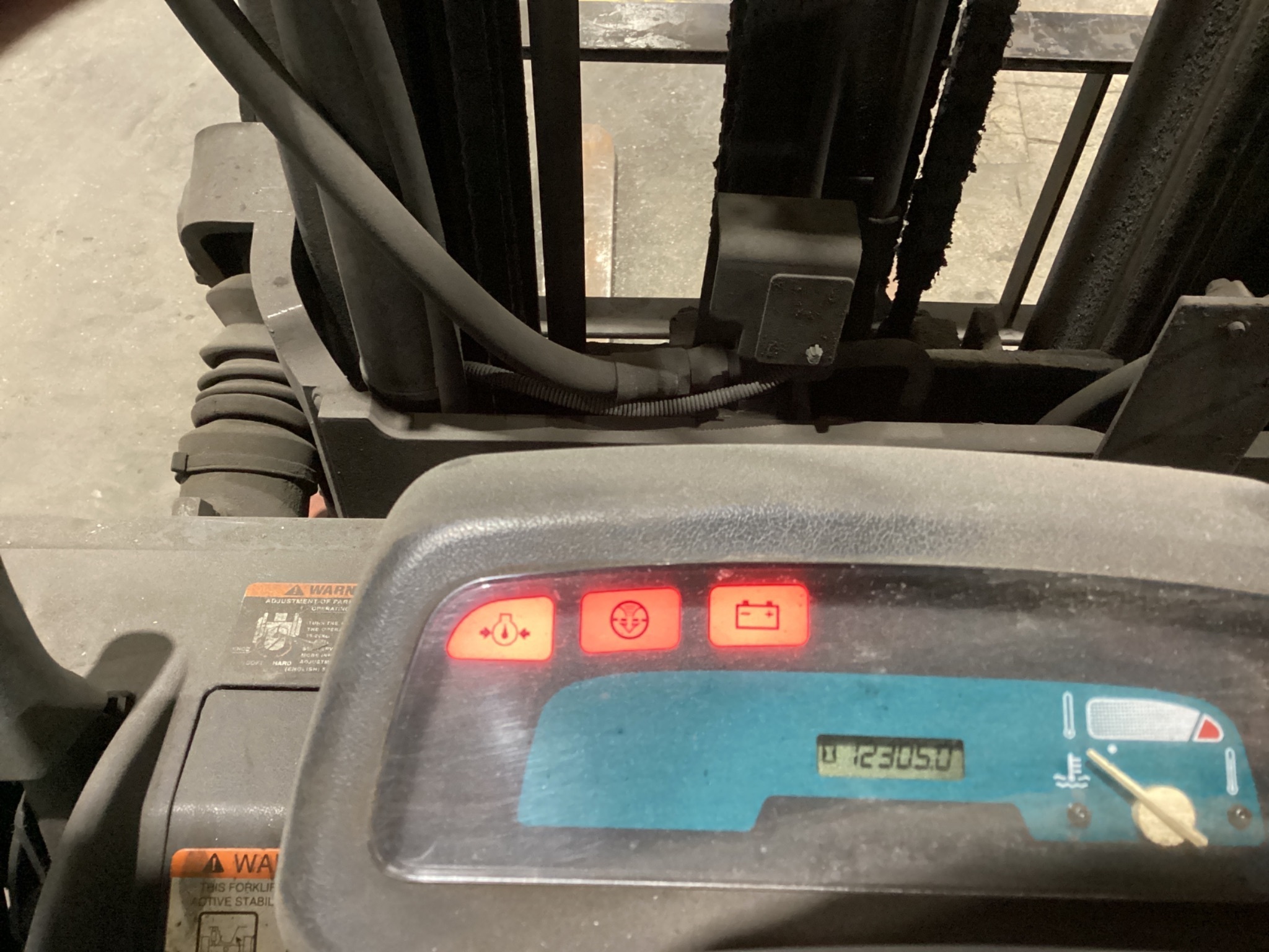 TOYOTA 7FGCU25 Forklift 5,000 lb Capacity 189 in Lift - USED 4